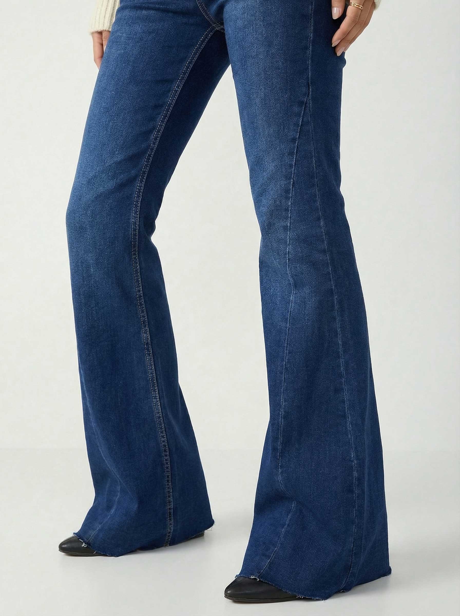 Super Flare – High-Waist Ocean Blue Jeans flare CIZARO - Cizaro Jeans