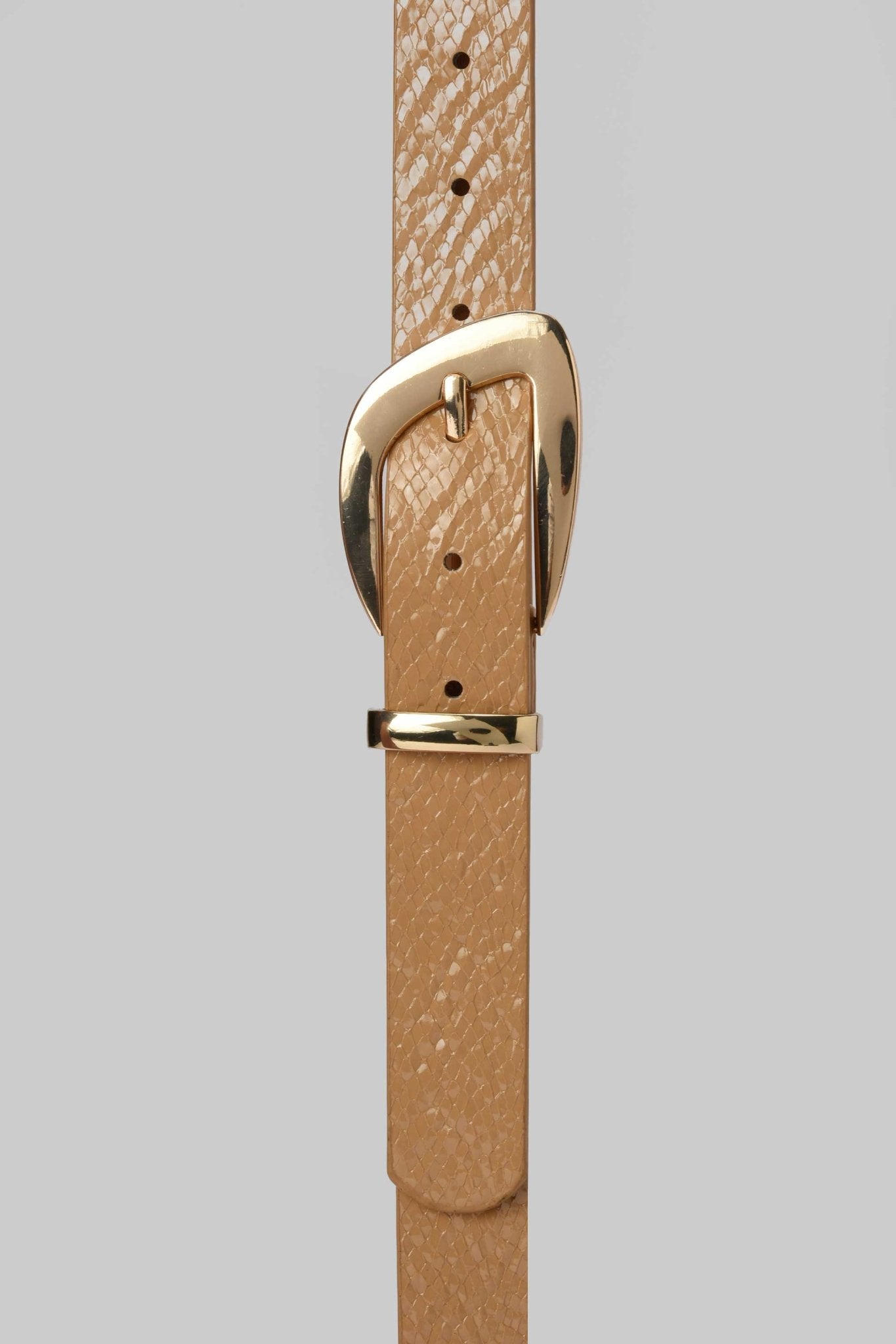 Belt | Nude Textured Faux Leather with Gold Sculpted Buckle Belt CZBELT - Cizaro Jeans