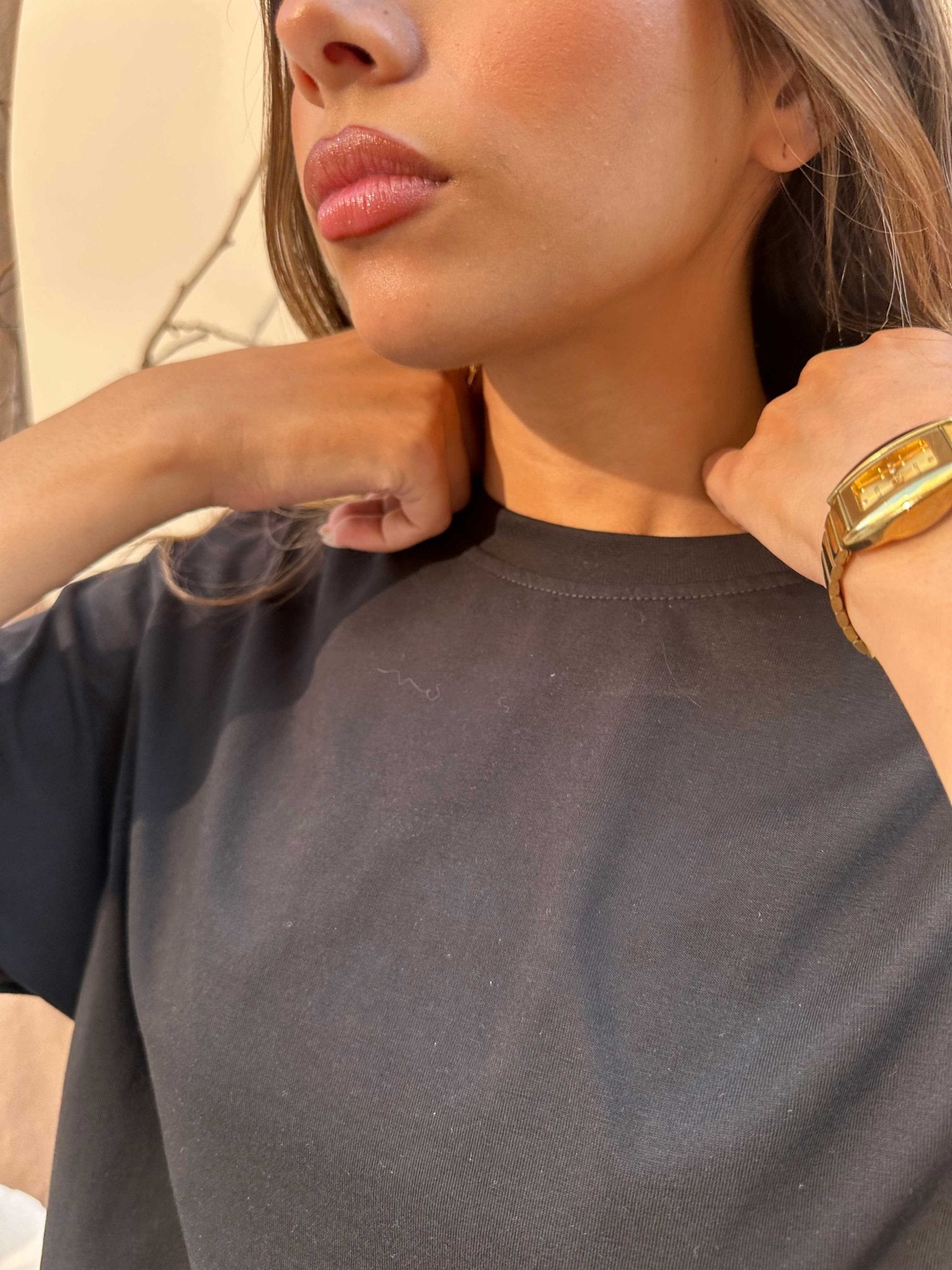Oversized - High-Round Neck Black Tee T-Shirt - Basics CIZNEW - Cizaro Jeans