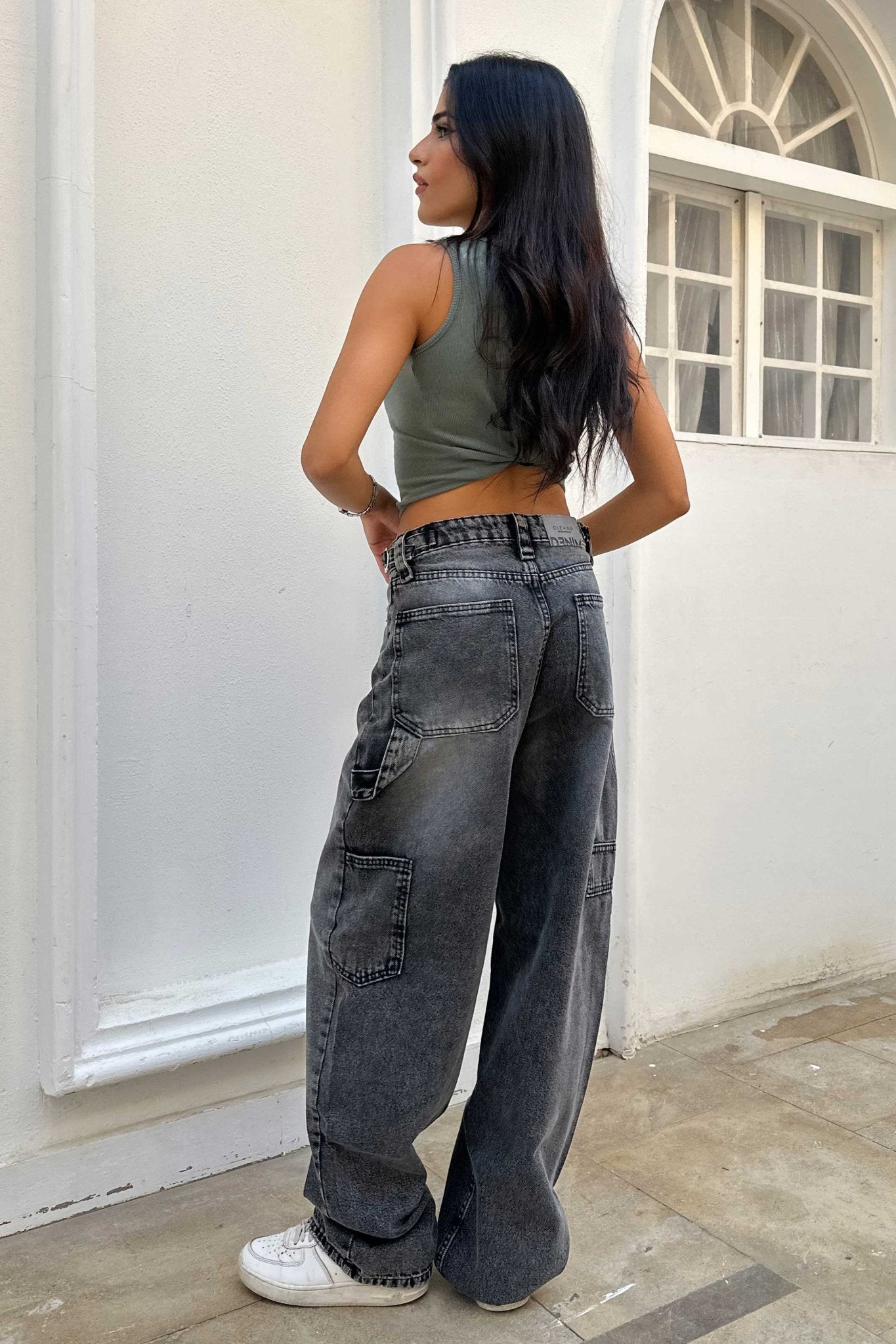 Carpenter - Mid Rise Charcoal Jeans carpenter CIZARO - Cizaro Jeans