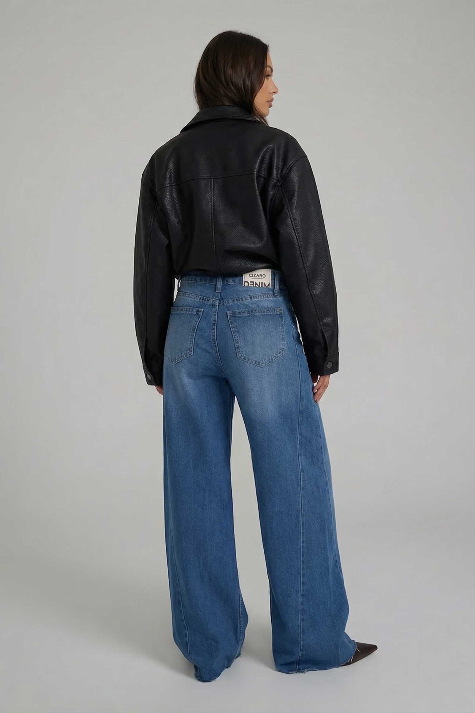 Super Baggy – High-Waist Ocean Blue Raw Hem Jeans Super Baggy CIZARO - Cizaro Jeans