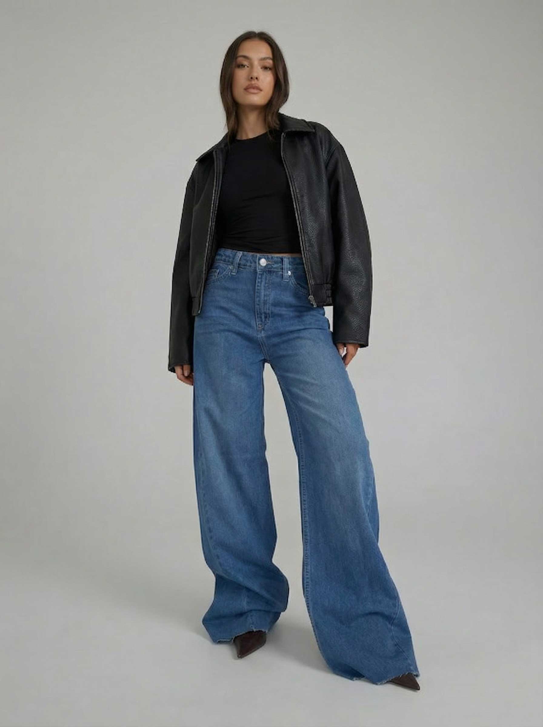 Super Baggy – High-Waist Ocean Blue Raw Hem Jeans Super Baggy CIZARO - Cizaro Jeans