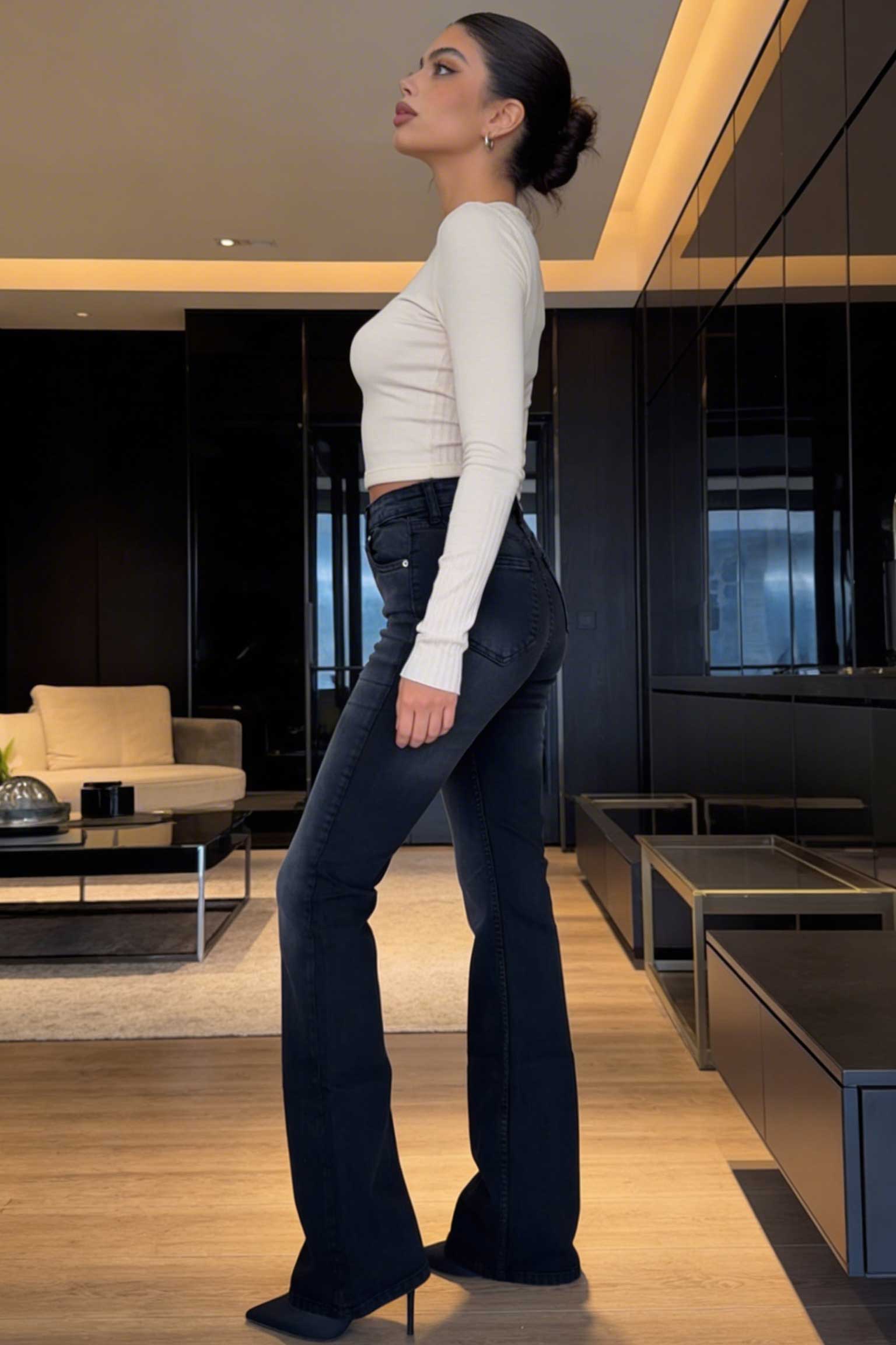 Flare – High-Waist Washed Black Jeans