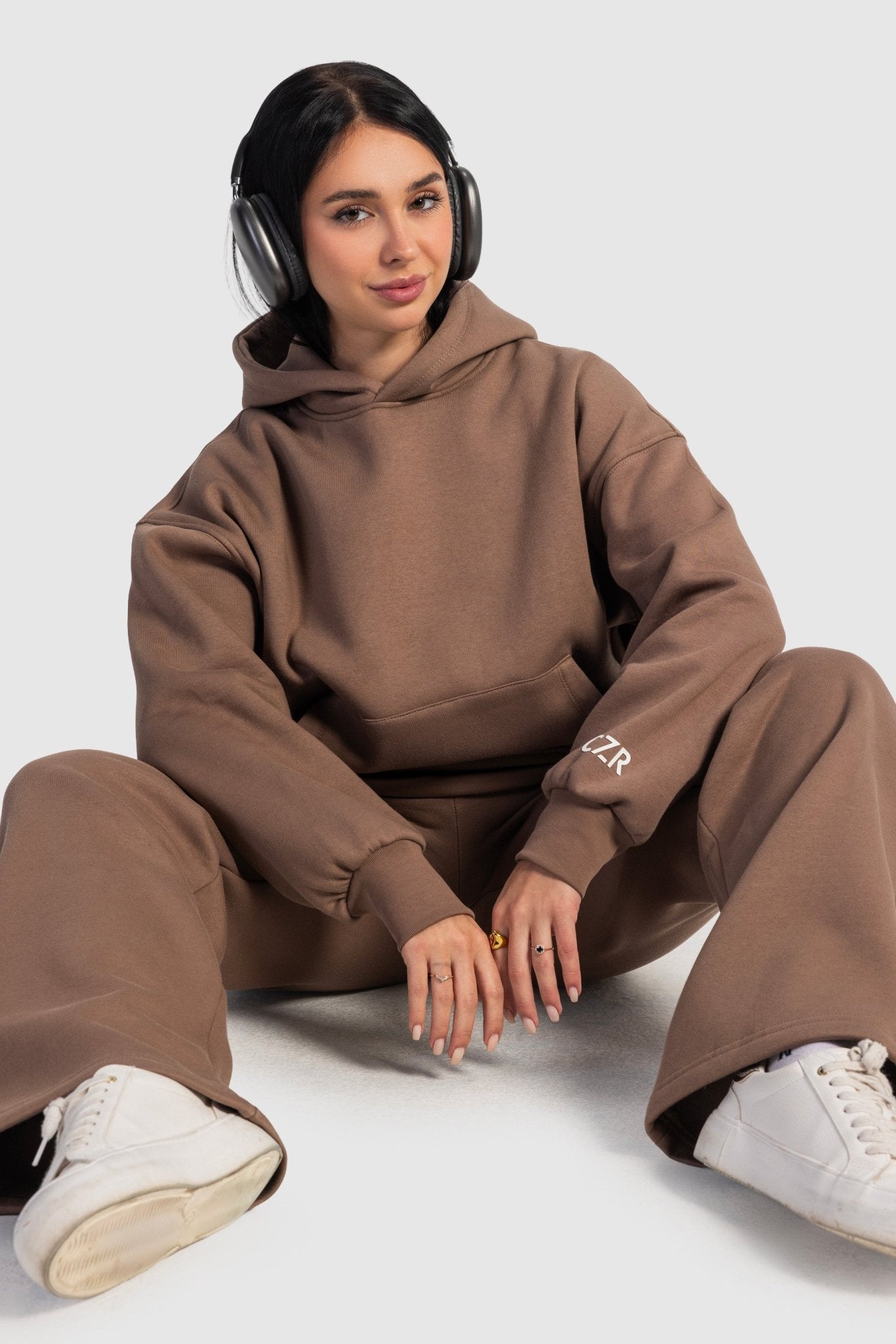 Oversized Hoodie – Stone Brown Hoodie CIZARO - Cizaro Jeans