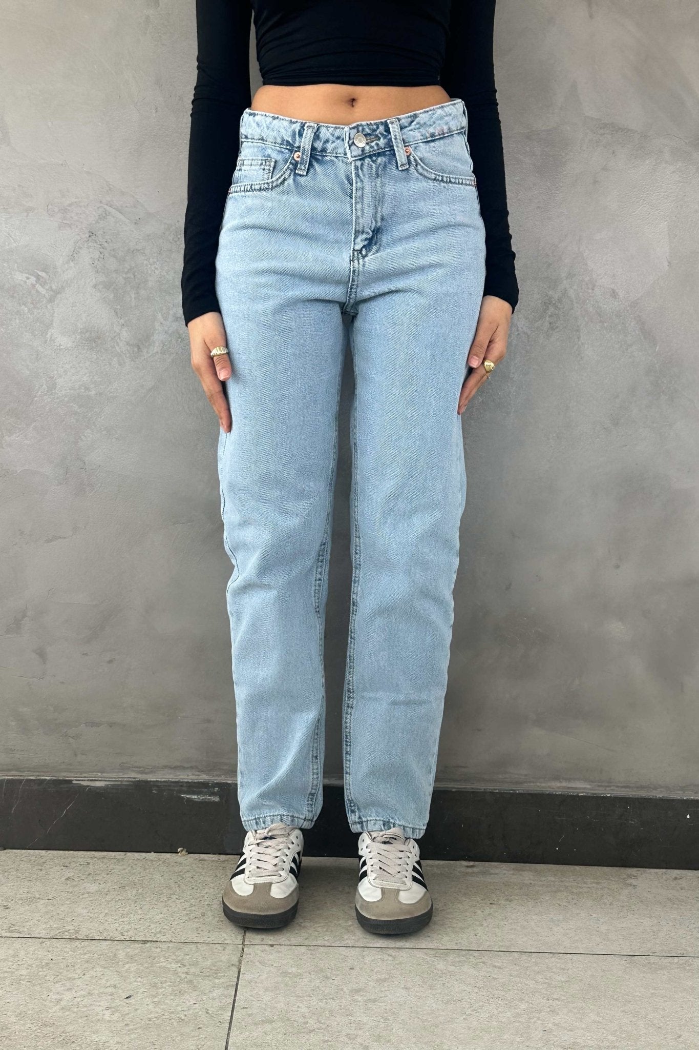 Mom-fit - Light Blue Mom-Fit CIZARO - Cizaro Jeans