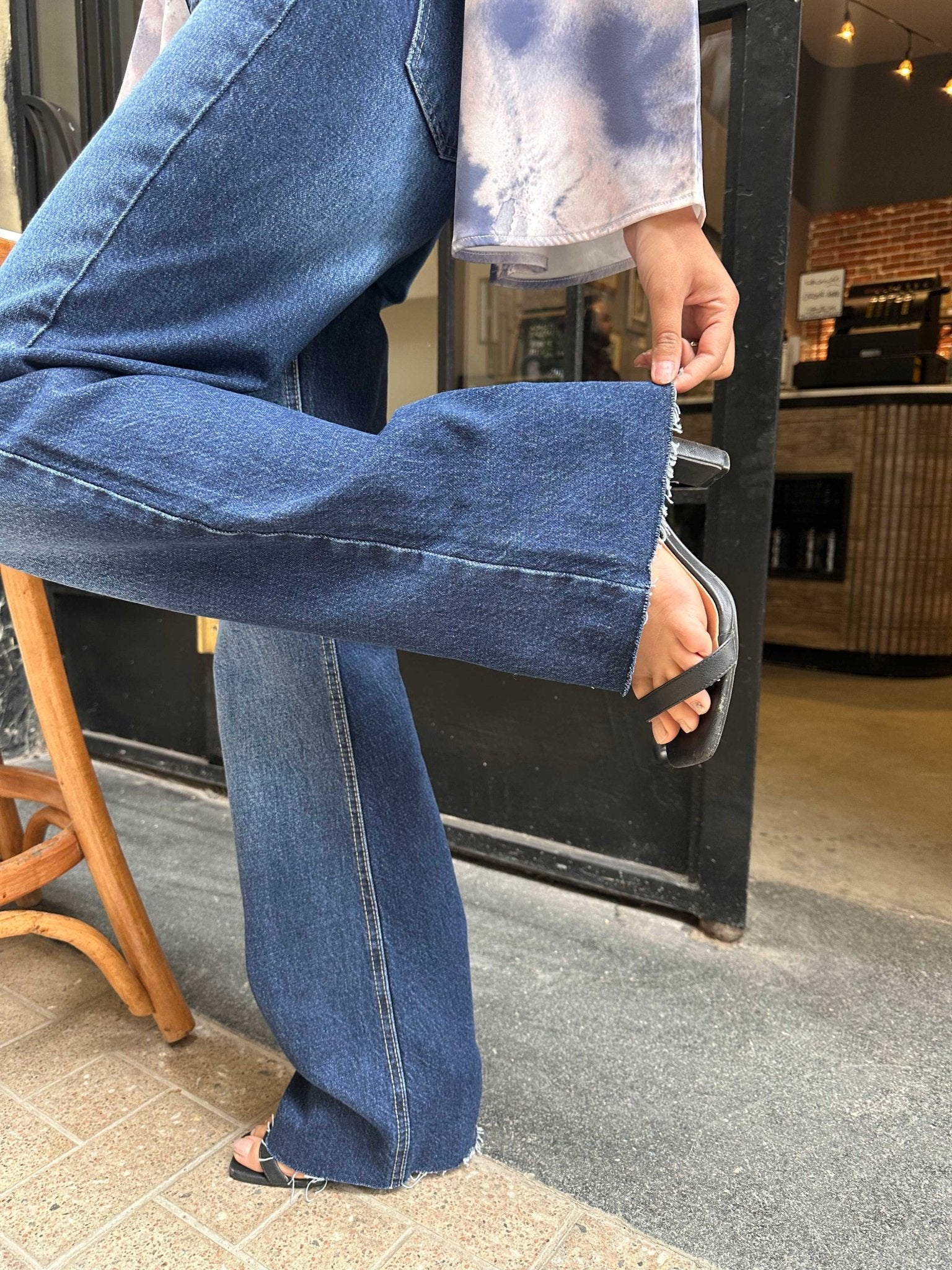 Straight Jeans - Deep Navy Blue Washed Jeans. Straight-Leg CIZARO - Cizaro Jeans