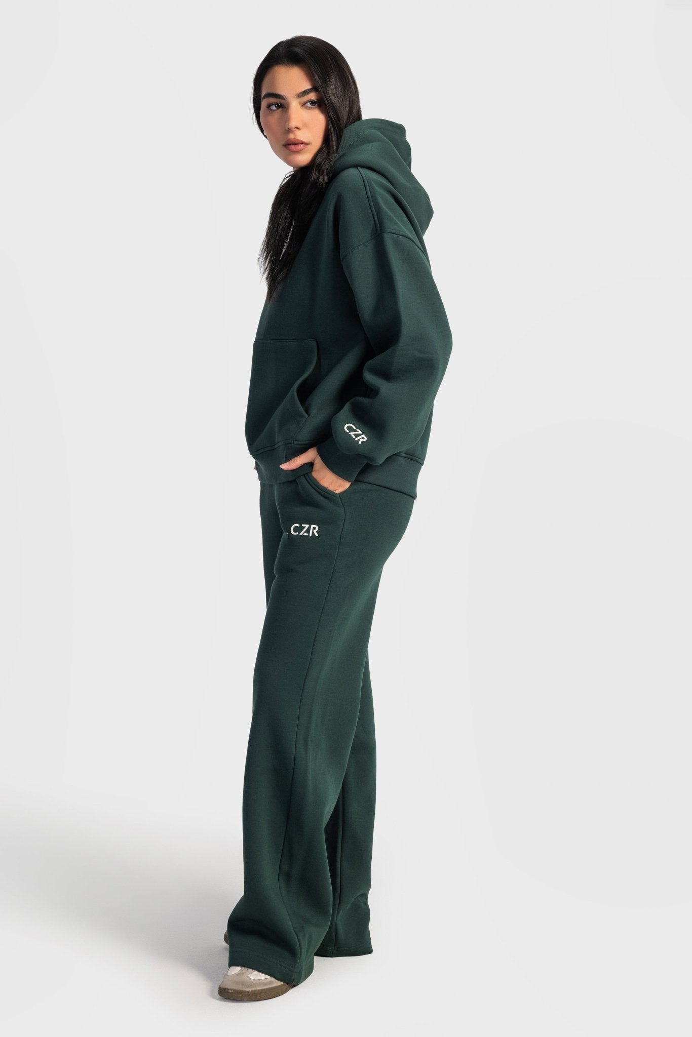 Wide-Leg Sweatpants In Midnight Green Sweatpants CIZARO - Cizaro Jeans