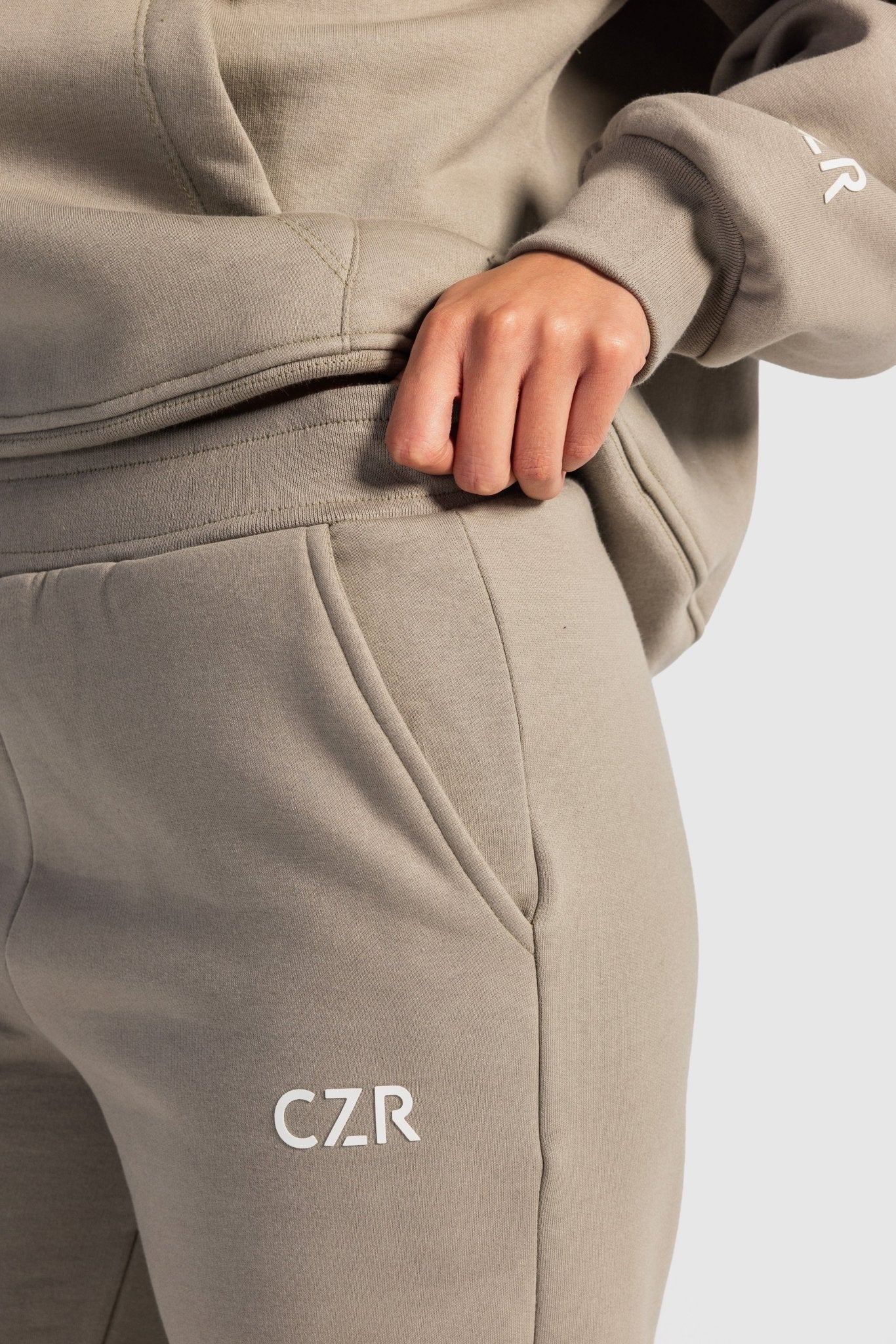 Wide-Leg Sweatpants In Olive Sweatpants CIZARO - Cizaro Jeans