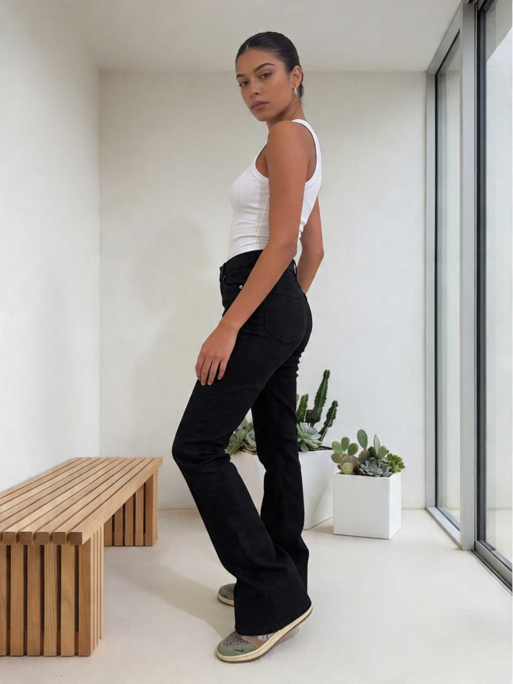 Flare – High-Waist Washed Black Jeans Flare CIZARO - Cizaro Jeans