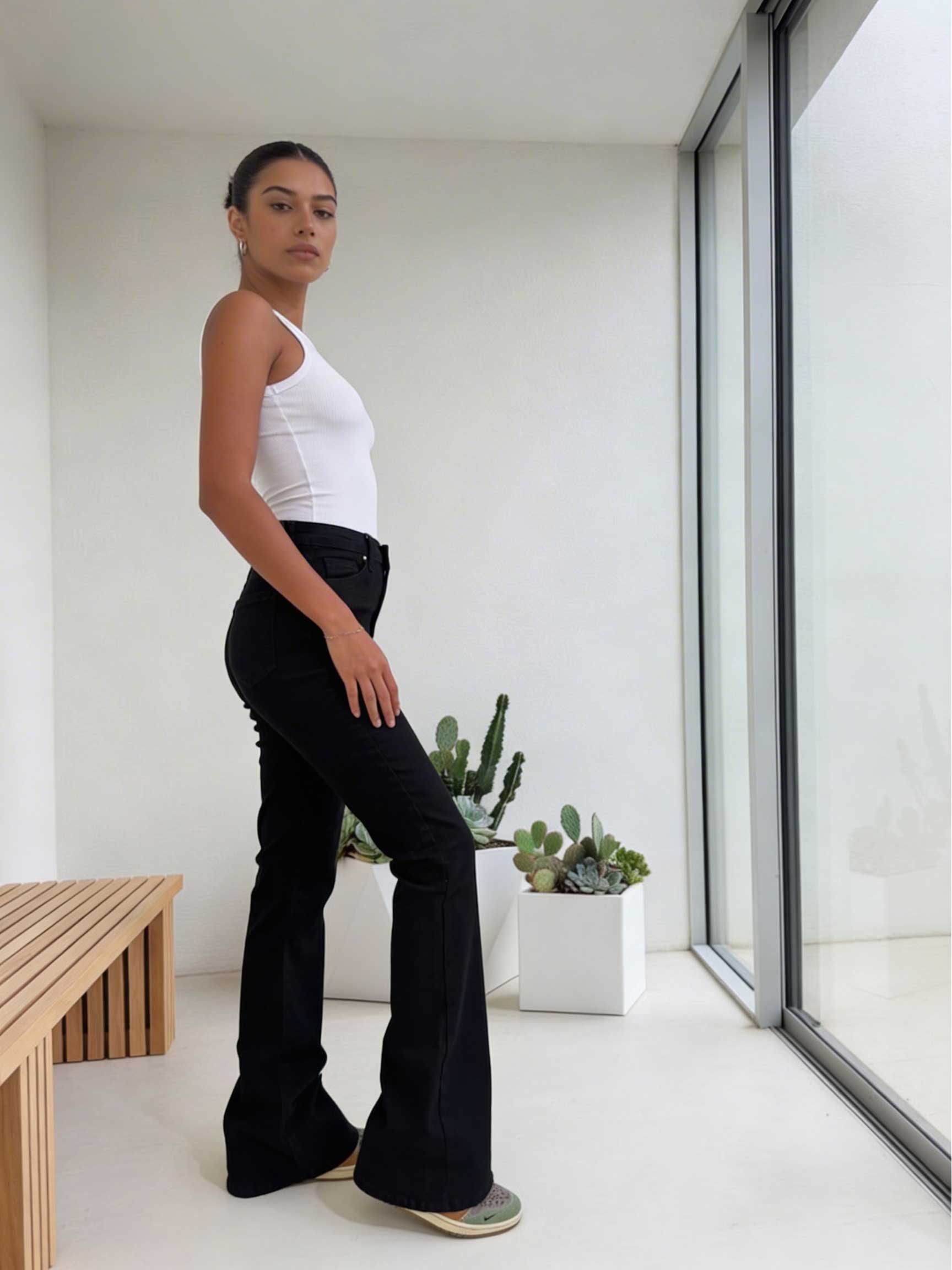 Flare – High-Waist Washed Black Jeans Flare CIZARO - Cizaro Jeans