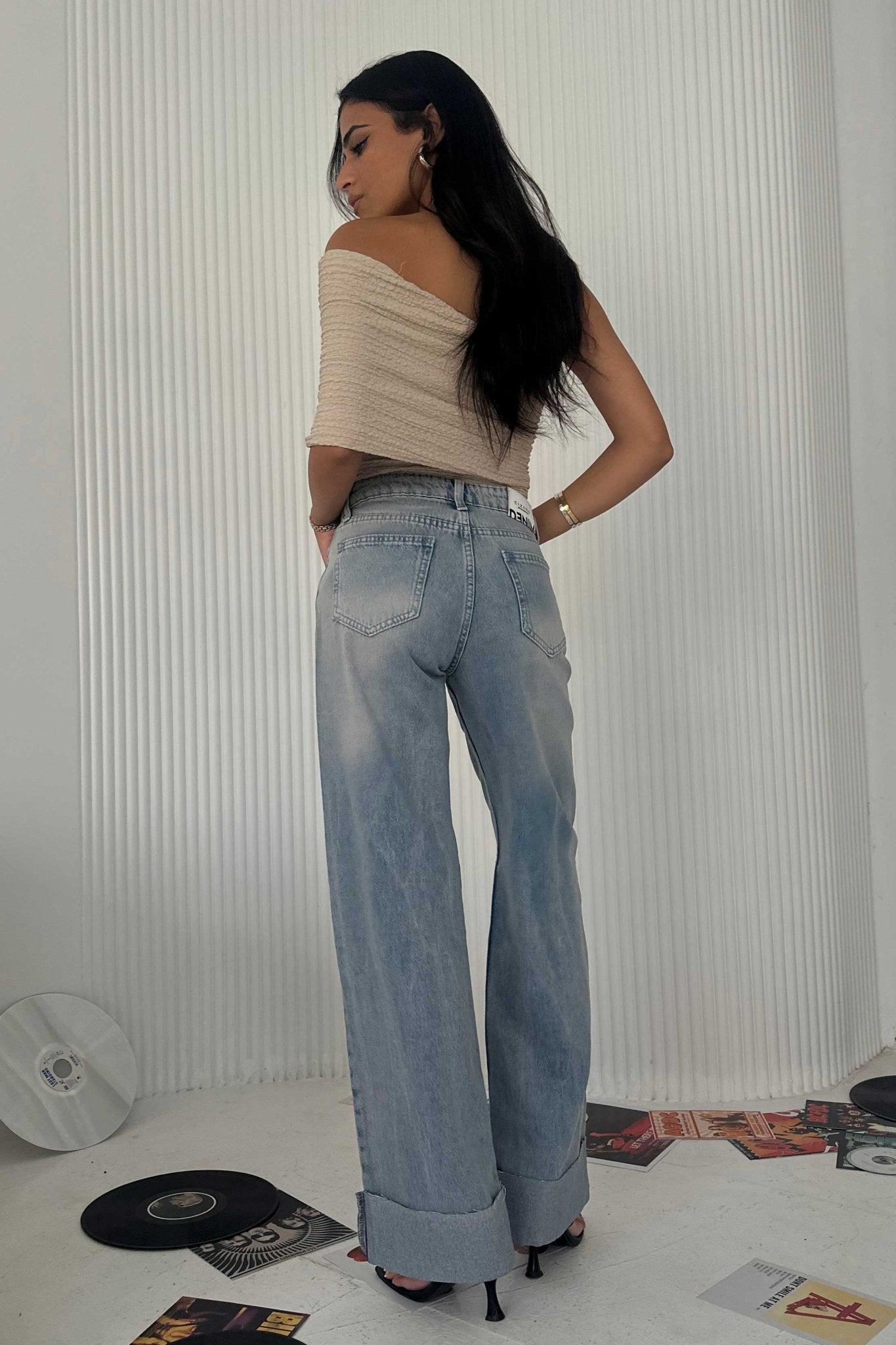 Wide-Leg Raw Hem Turn-Up - High-Waist Light Vintage Blue Jeans wide leg CIZARO - Cizaro Jeans