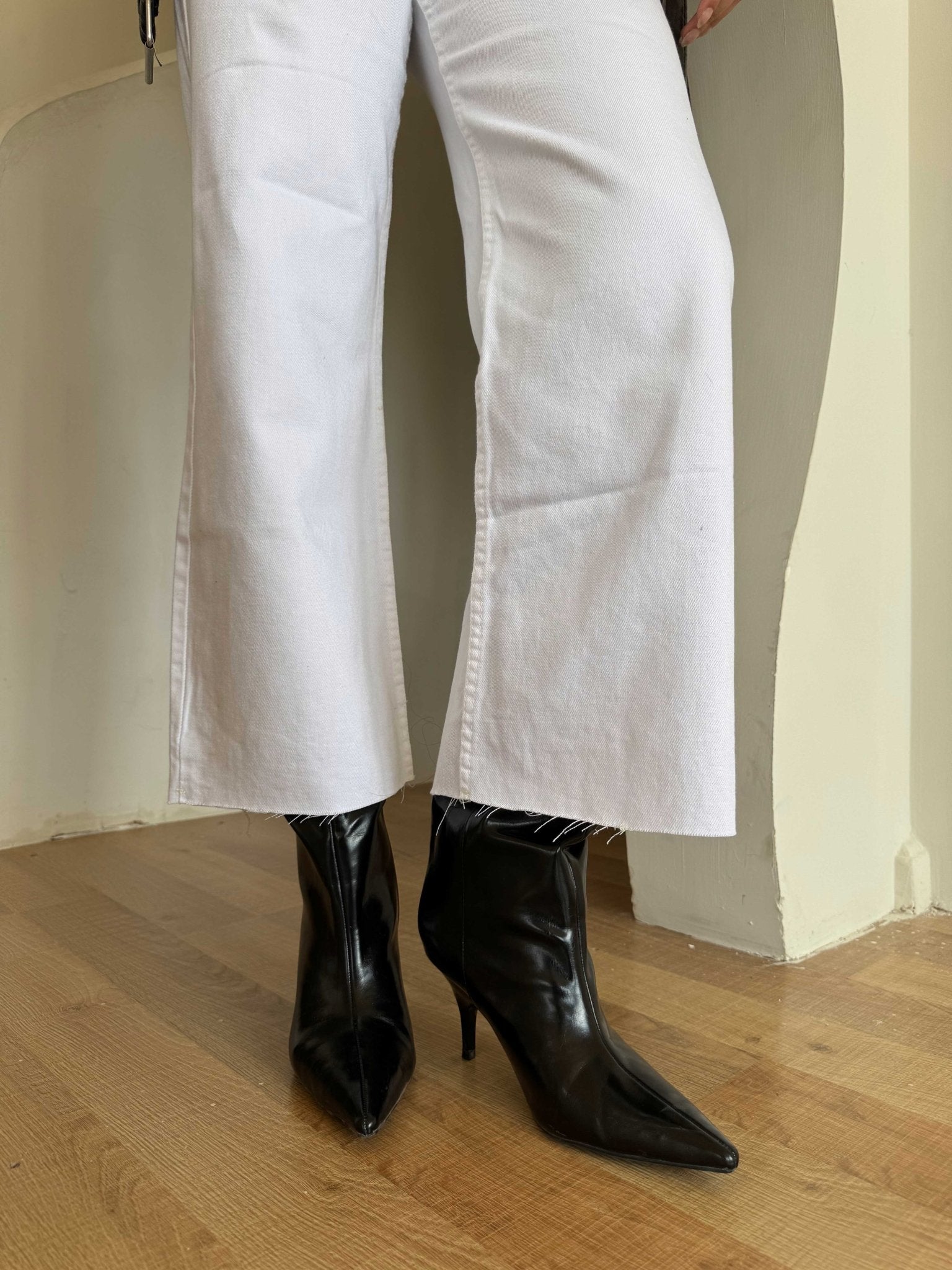 Cropped Wide Leg – Mid Rise White Jeans Wide-Leg CIZARO - Cizaro Jeans