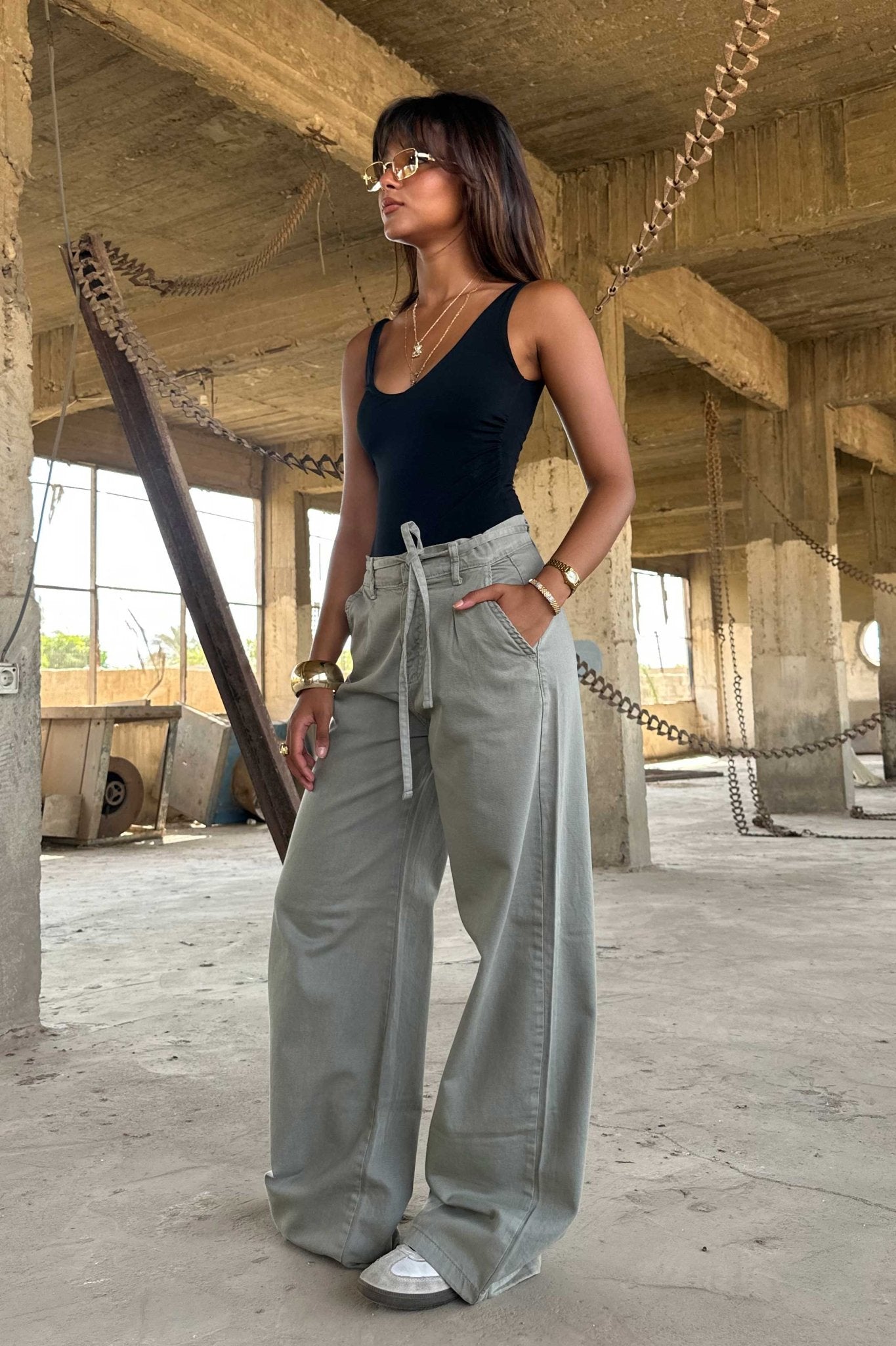 Wide Leg – Mid Rise Olive Jeans Wide-Leg CIZARO - Cizaro Jeans