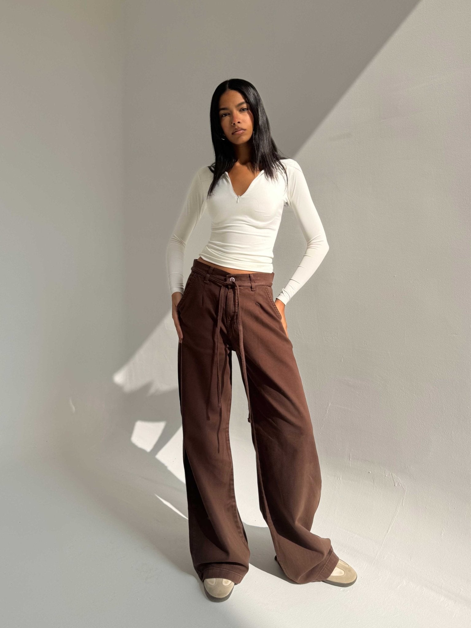 Wide Leg | Mid Rise Tie-Belt Pants – Dark Chocolate wide leg CIZARO - Cizaro Jeans