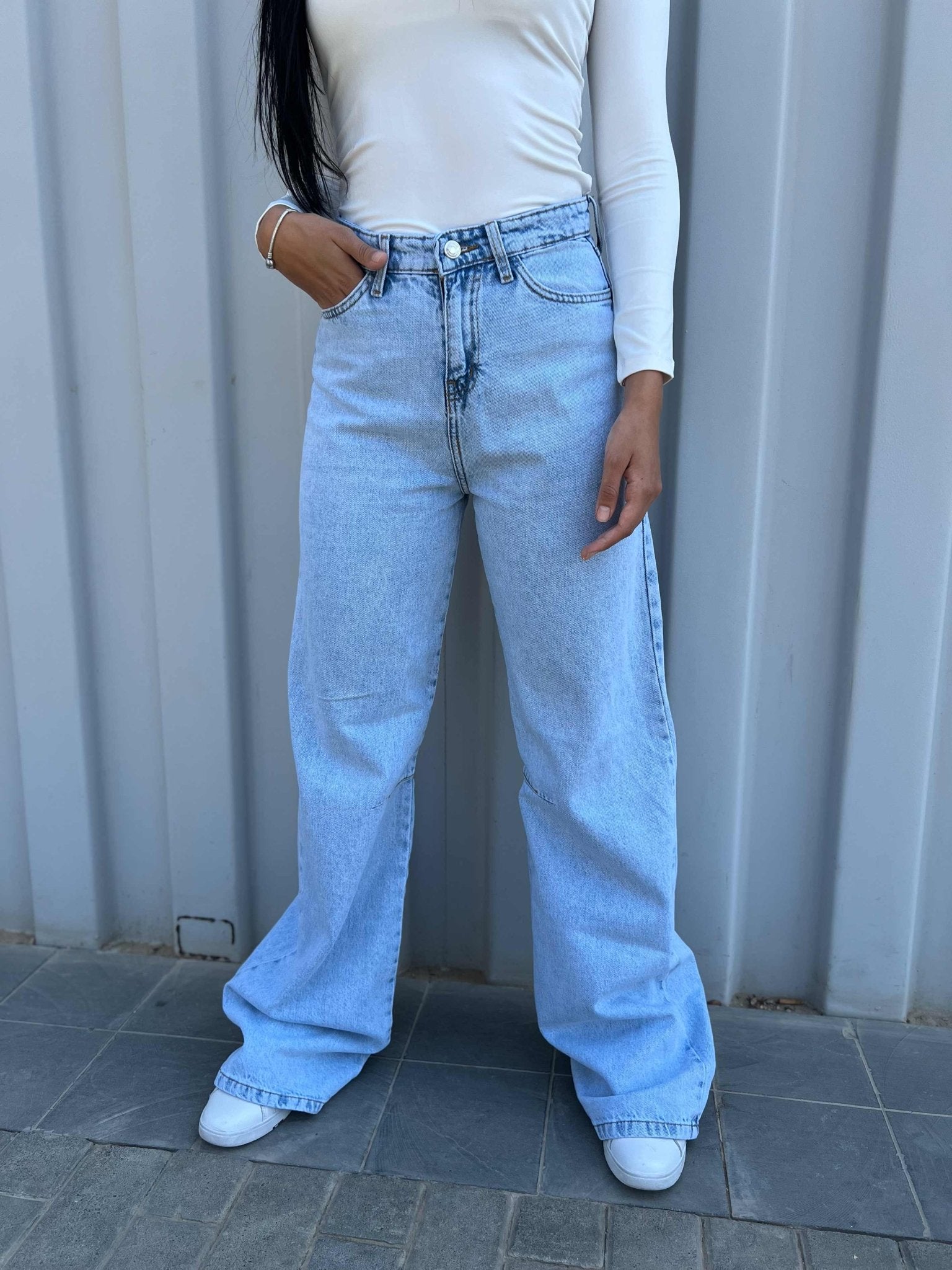 Light Acid Wash Super Baggy Jeans. Baggy CIZARO - Cizaro Jeans