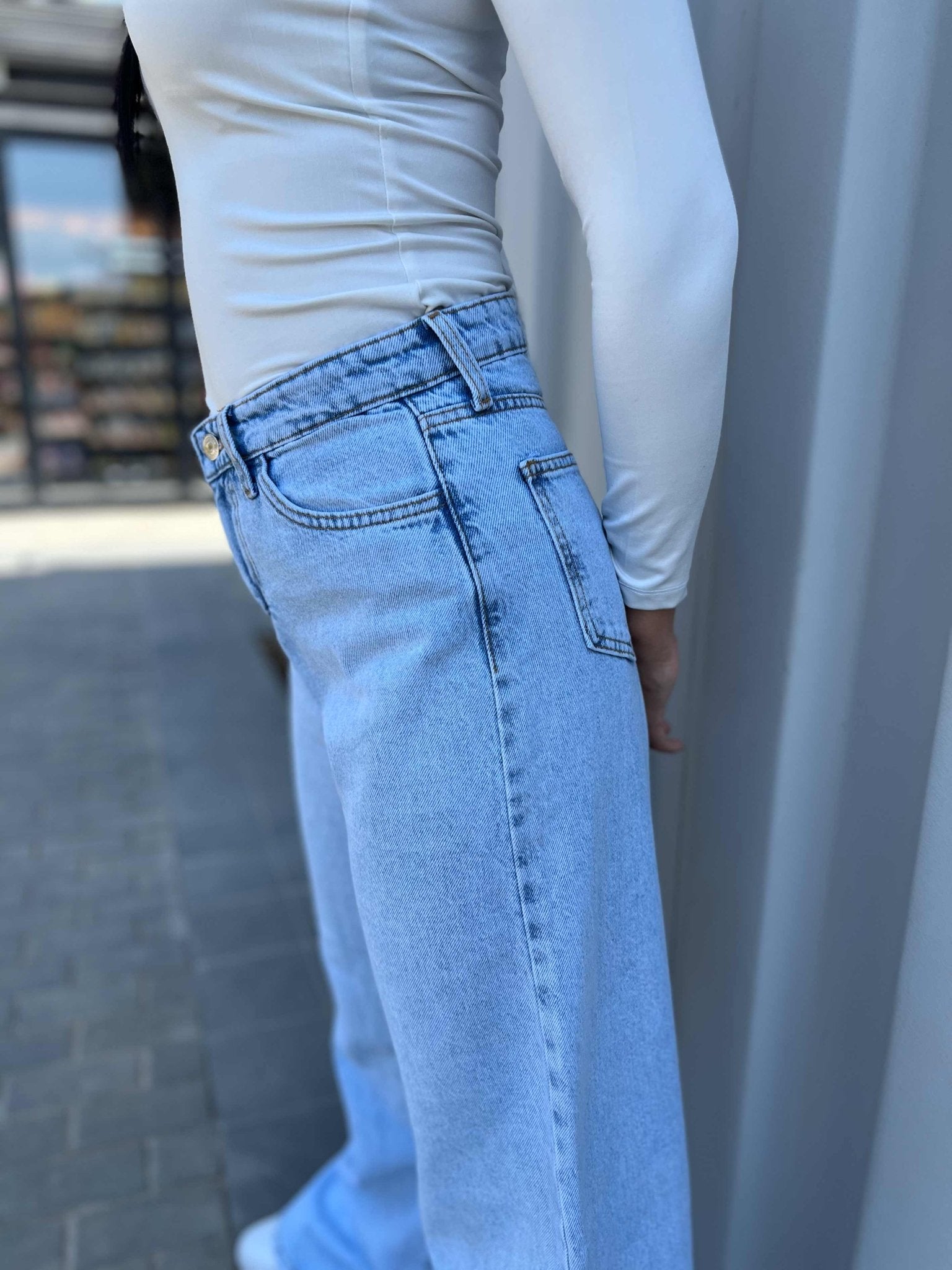 Light Acid Wash Super Baggy Jeans. Baggy CIZARO - Cizaro Jeans