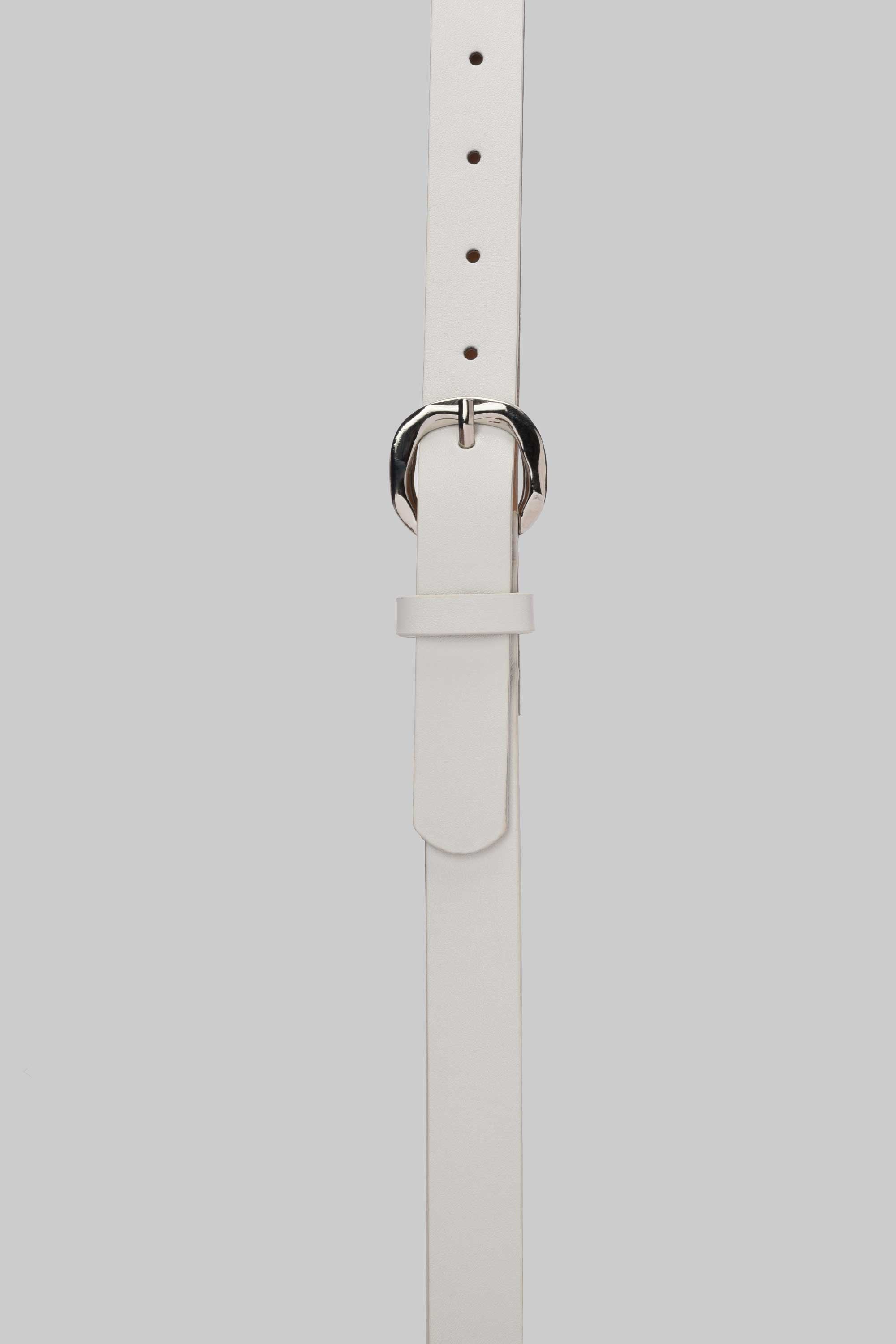 White Rounded Silver Buckle belt CIZARO - Cizaro Jeans