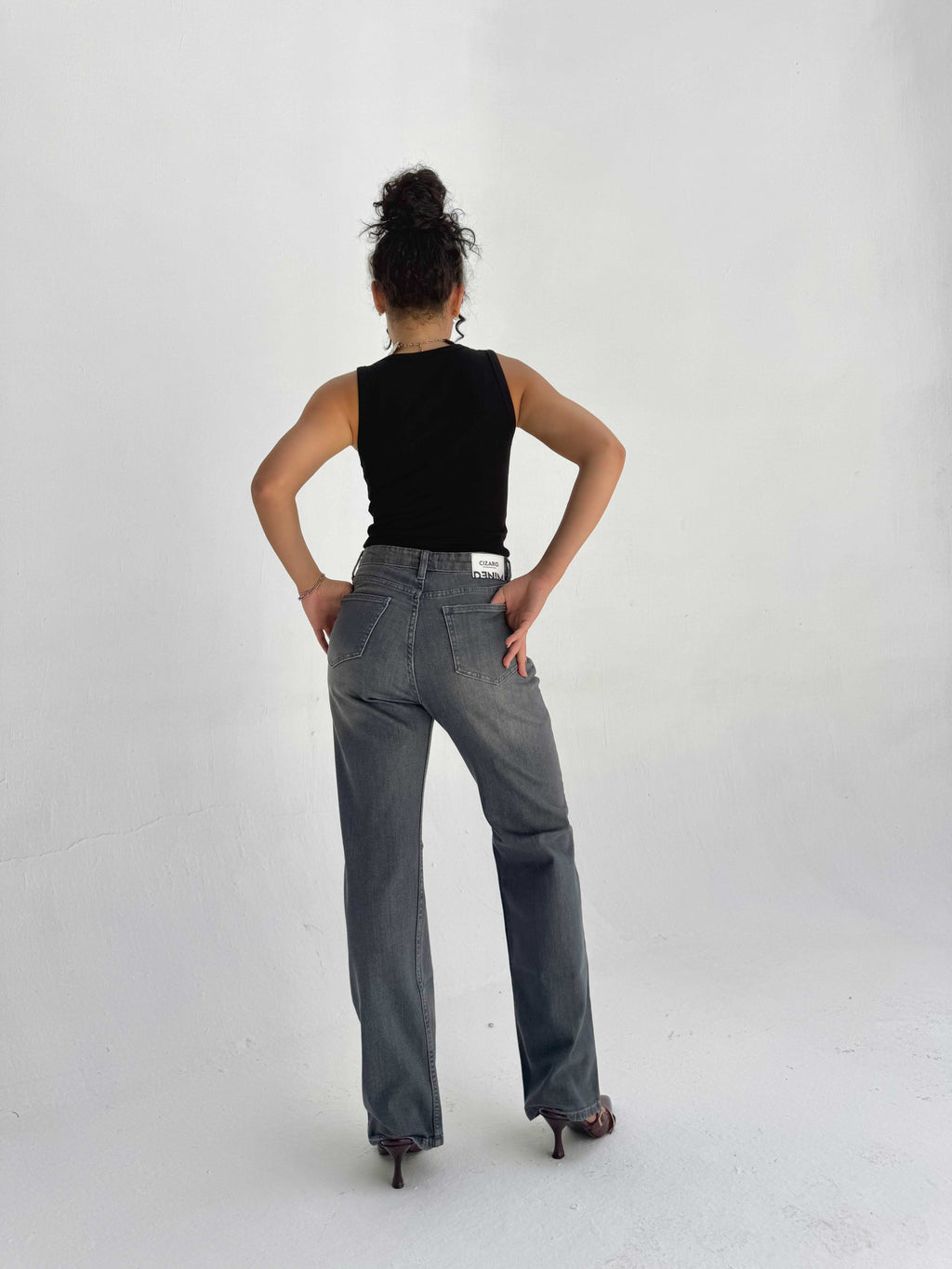 Straight High Waist – Washed Gray Jeans