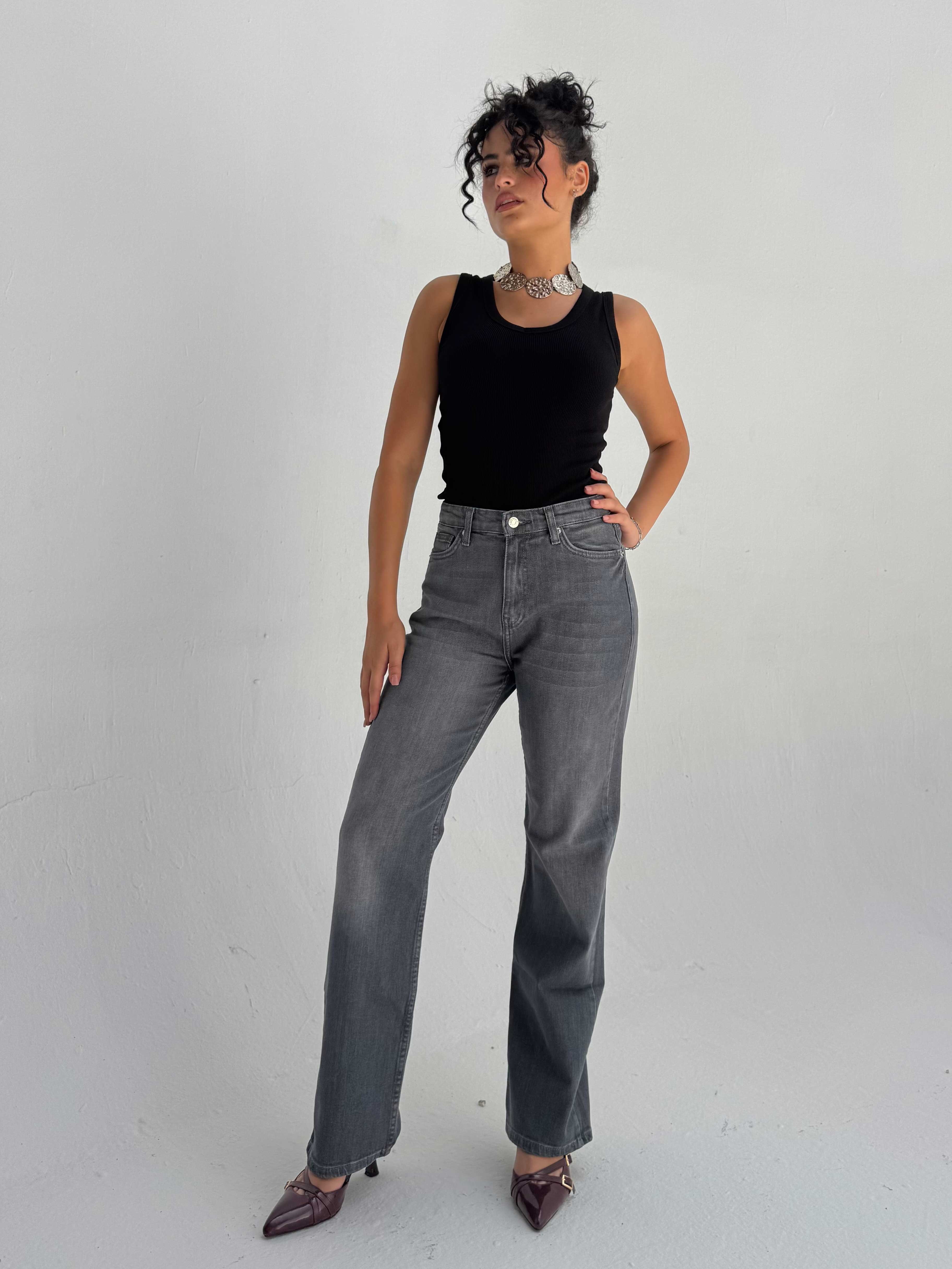 Straight High Waist – Washed Gray Jeans