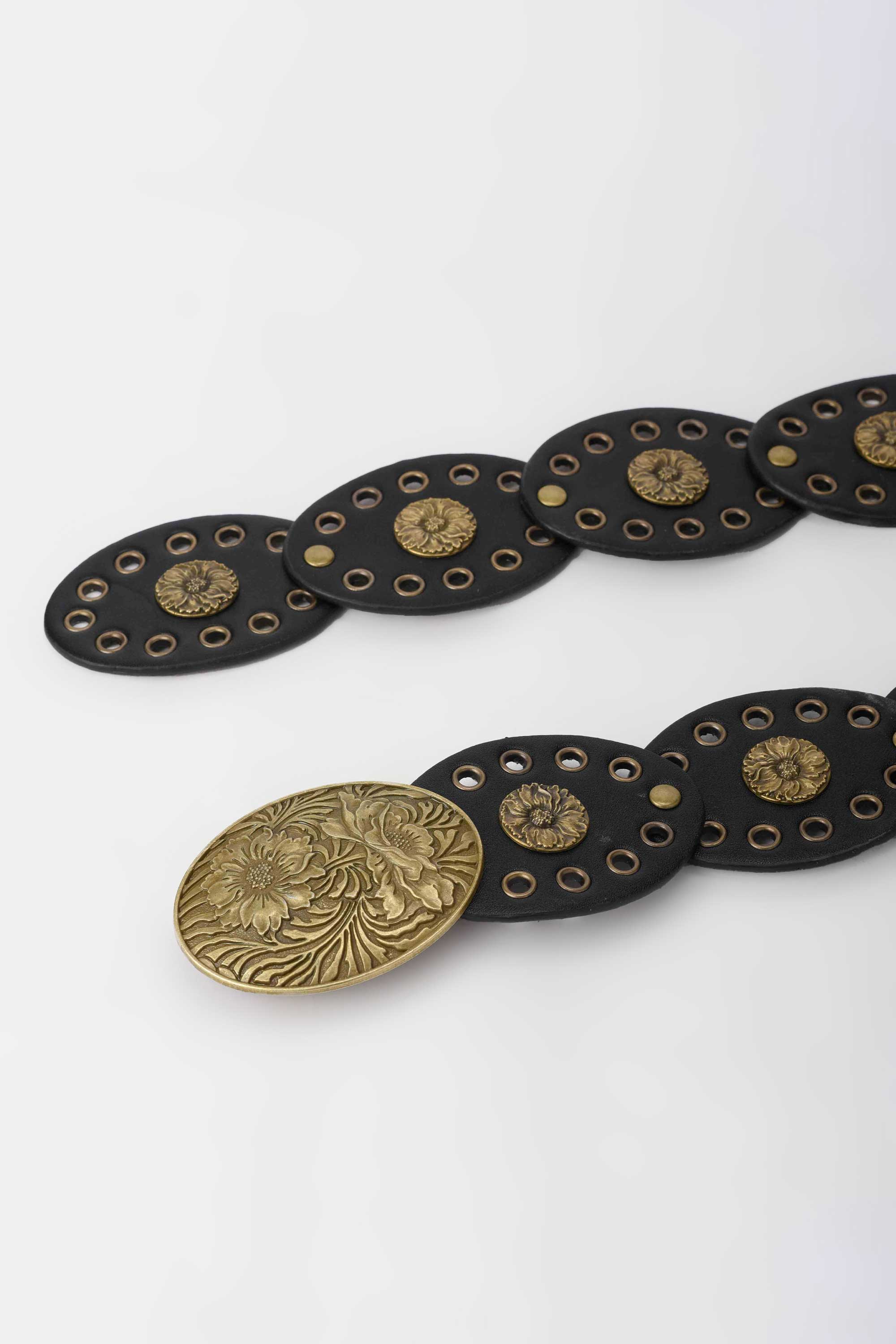Floral Disc Stretch Belt – Black Floral Disc CZBELT - Cizaro Jeans