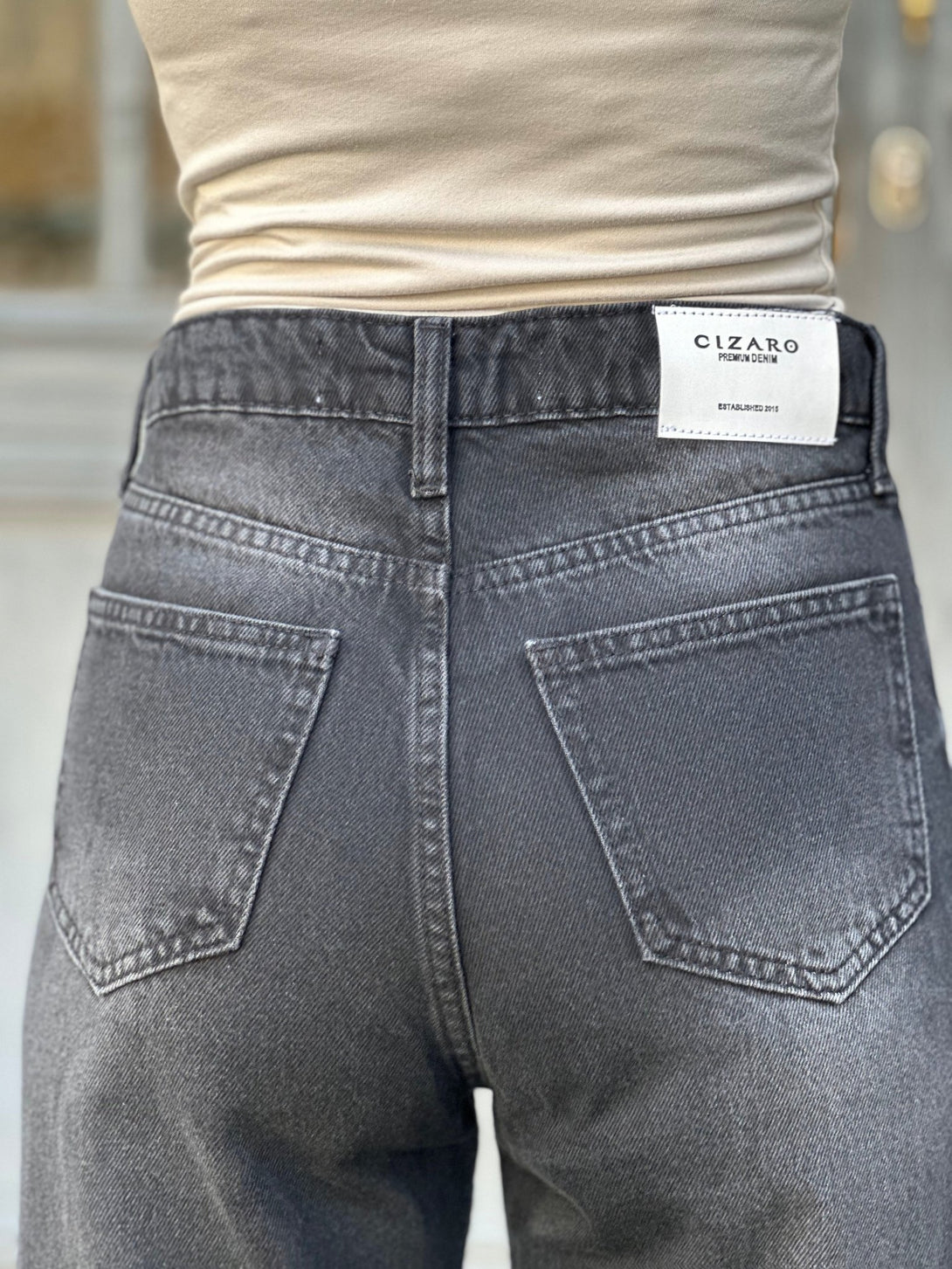 Straight Leg - Mid Grey Jeans. Straight Leg CIZARO    - Cizaro Jeans