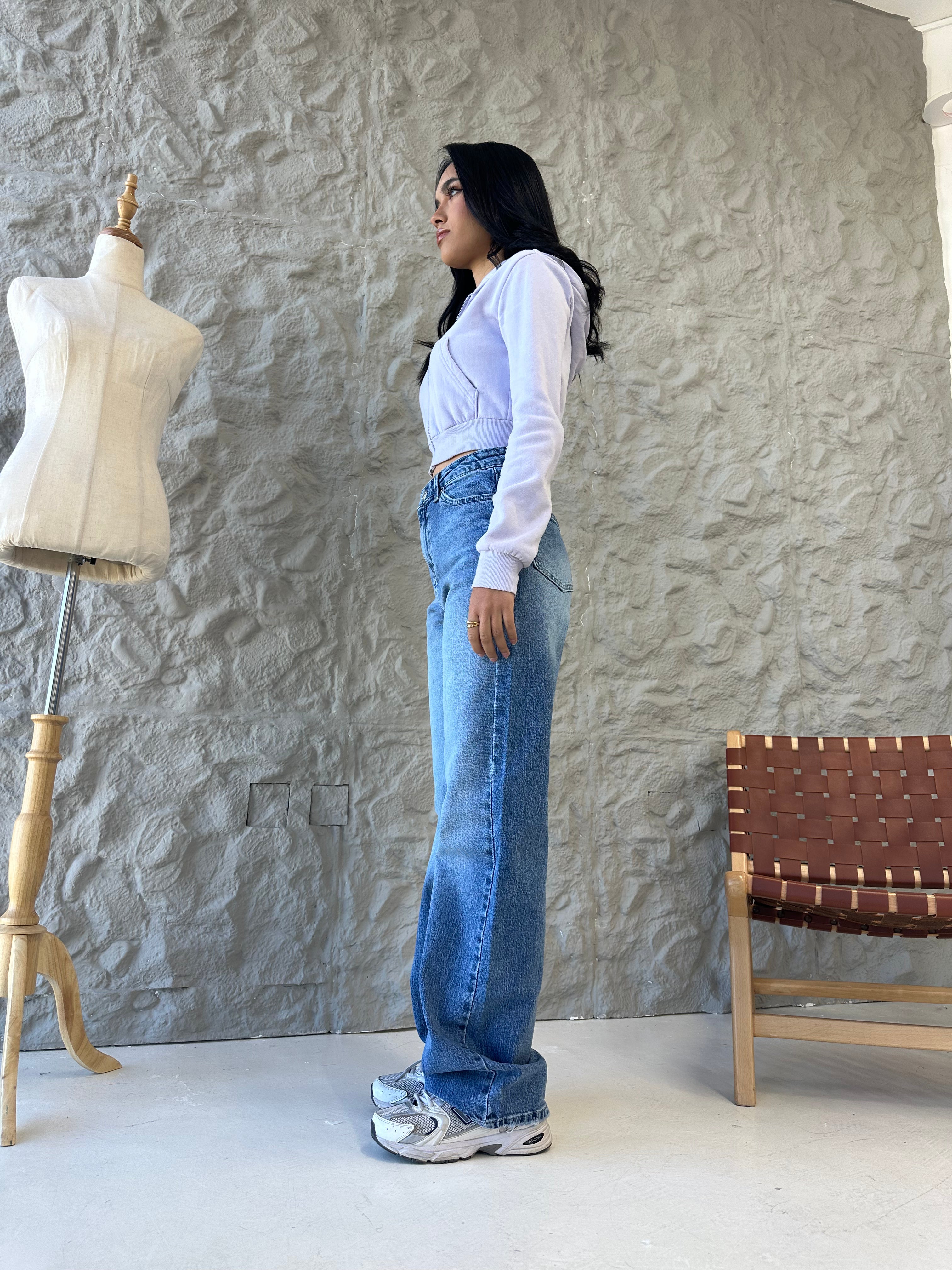 Ultra Comfort Straight Leg - Mid Blue Wash Jeans. Straight Leg CIZARO - Cizaro Jeans