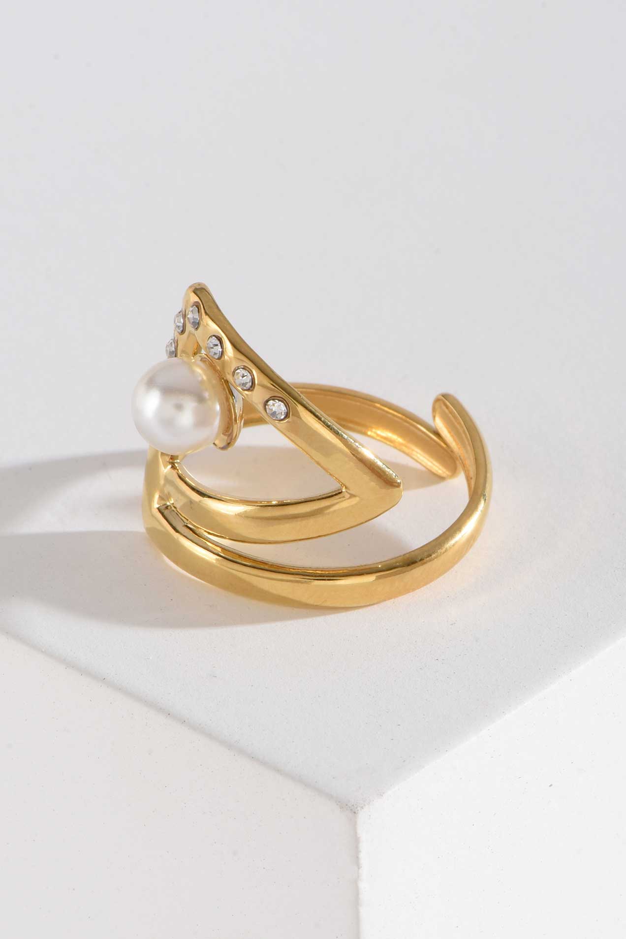 Stainless Steel Ring | Geometric Gold Frame with Pearl & Crystals RING Accessories - Cizaro Jeans