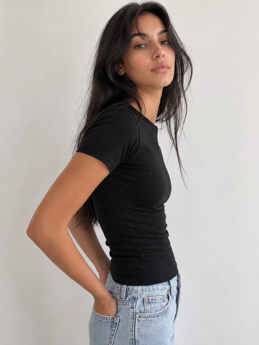 Double-Layer Fitted Short Sleeve Crew-Neck Top – Black Top CIZARO - Cizaro Jeans