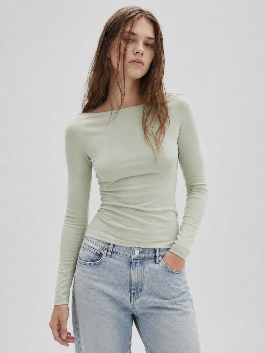 Double-Layer Fitted long Sleeve Boat-neck Top _ Matcha Basic Top CIZARO - Cizaro Jeans