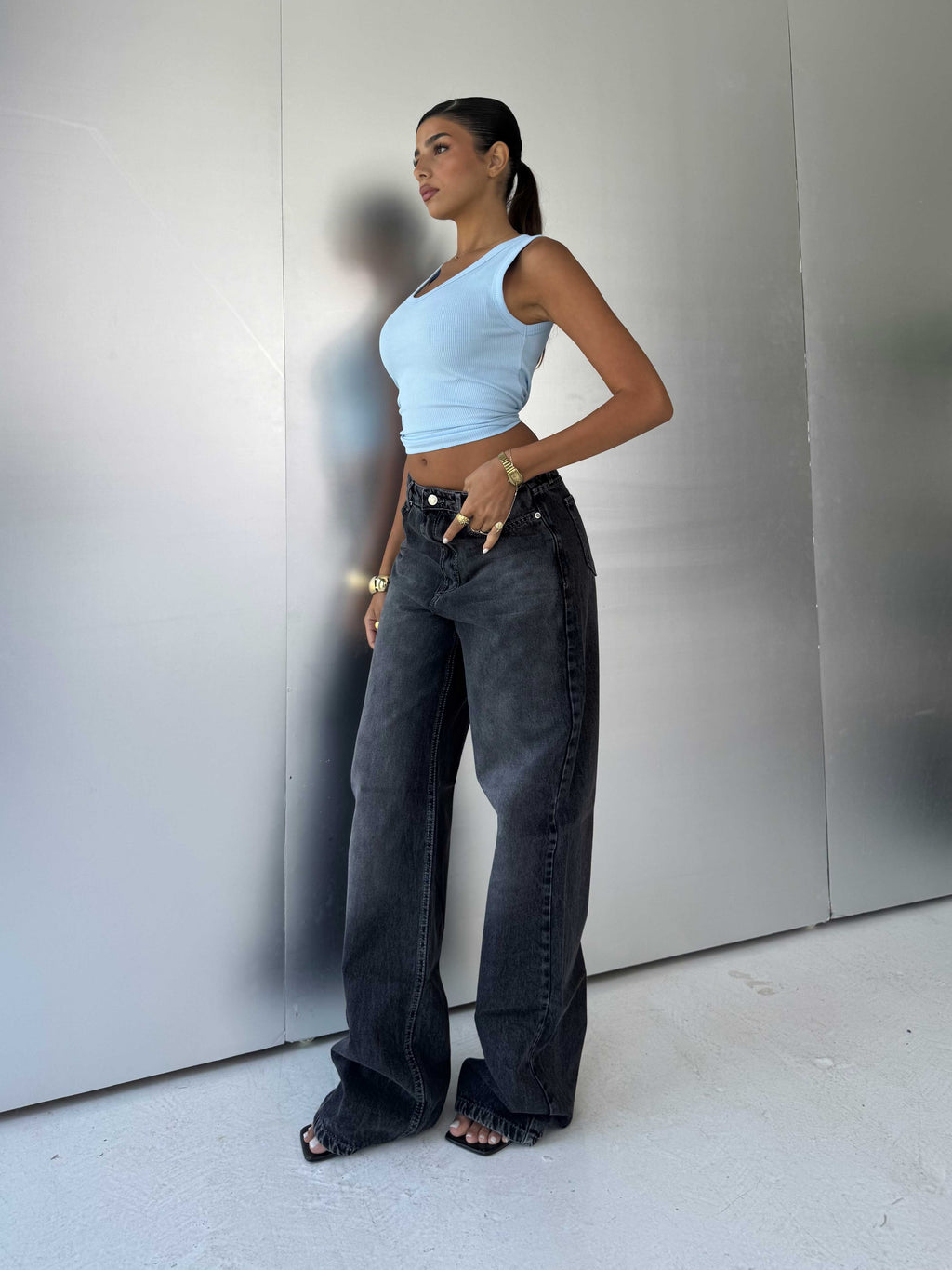 Baggy High-Waist Washed Black Jeans