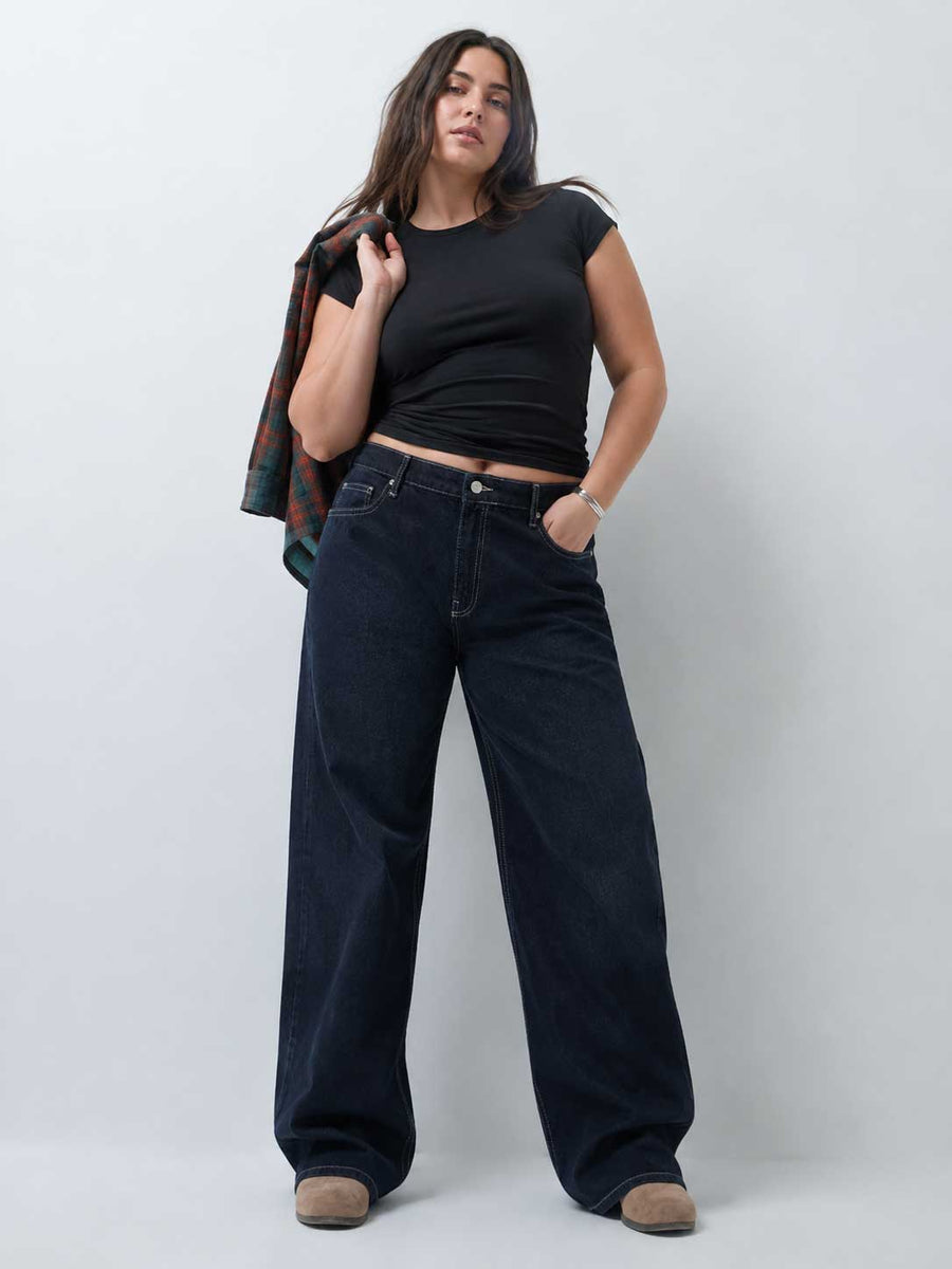 Curvy