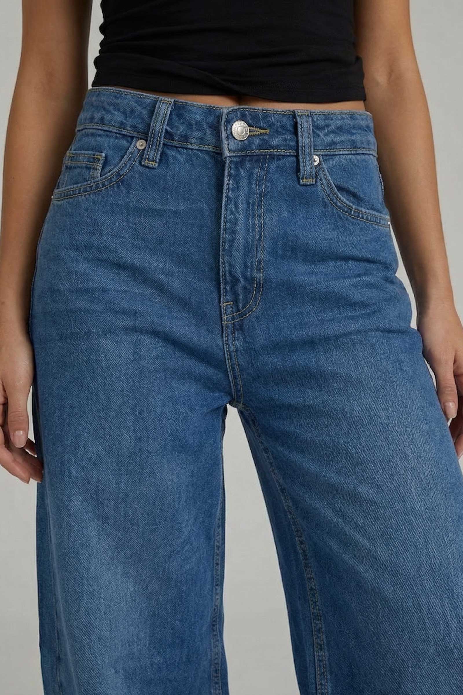 Super Baggy – High-Waist Ocean Blue Raw Hem Jeans Super Baggy CIZARO - Cizaro Jeans