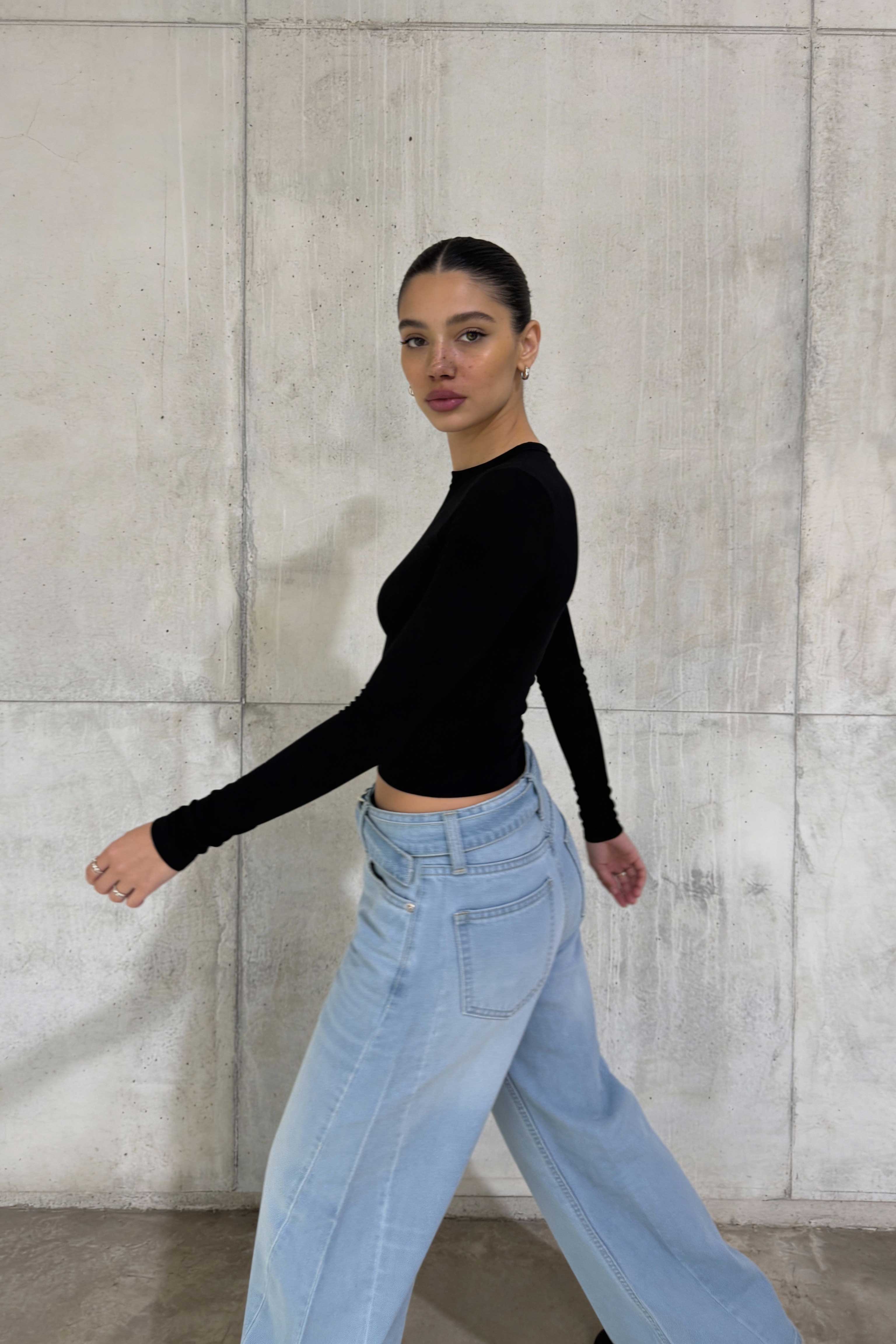 Belted Super Baggy – Mid-Rise Bright Blue Jeans Super Baggy CIZARO - Cizaro Jeans