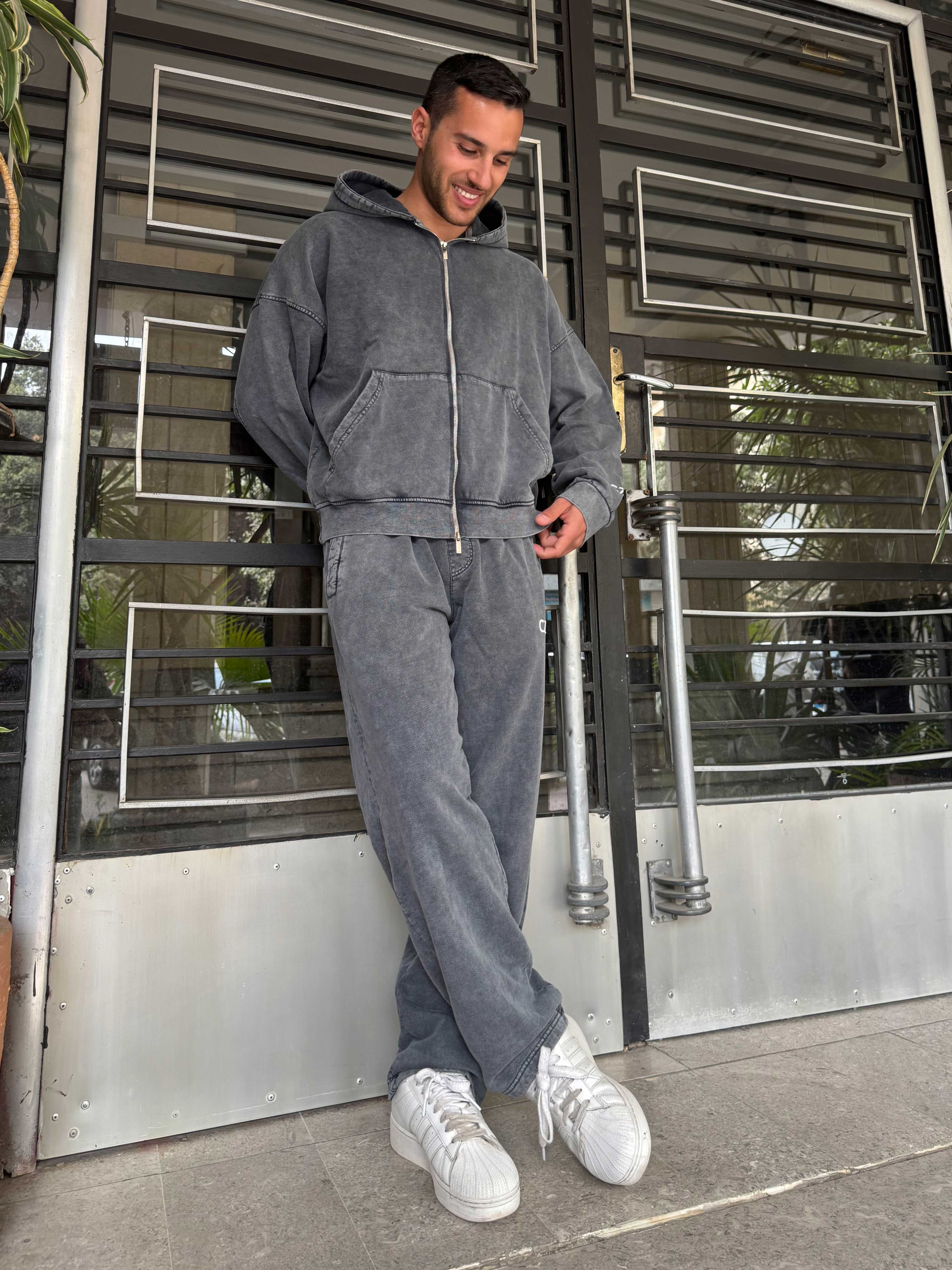 Sweatpants – Wide-Leg Washed Grey Sweat pant - Wide leg CIZARO - Cizaro Jeans