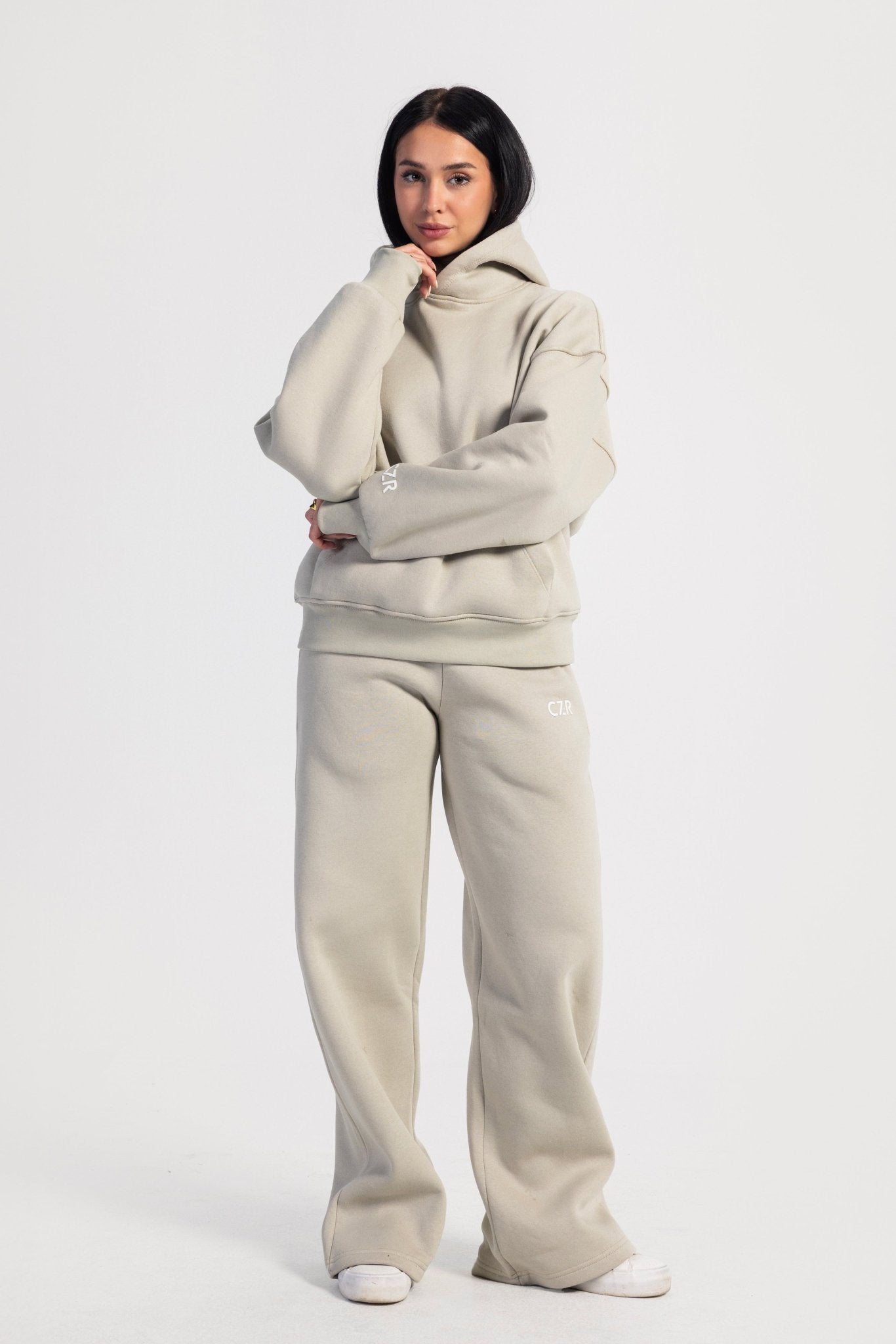 Wide-Leg Sweatpants In Beige Sweatpants CIZARO - Cizaro Jeans