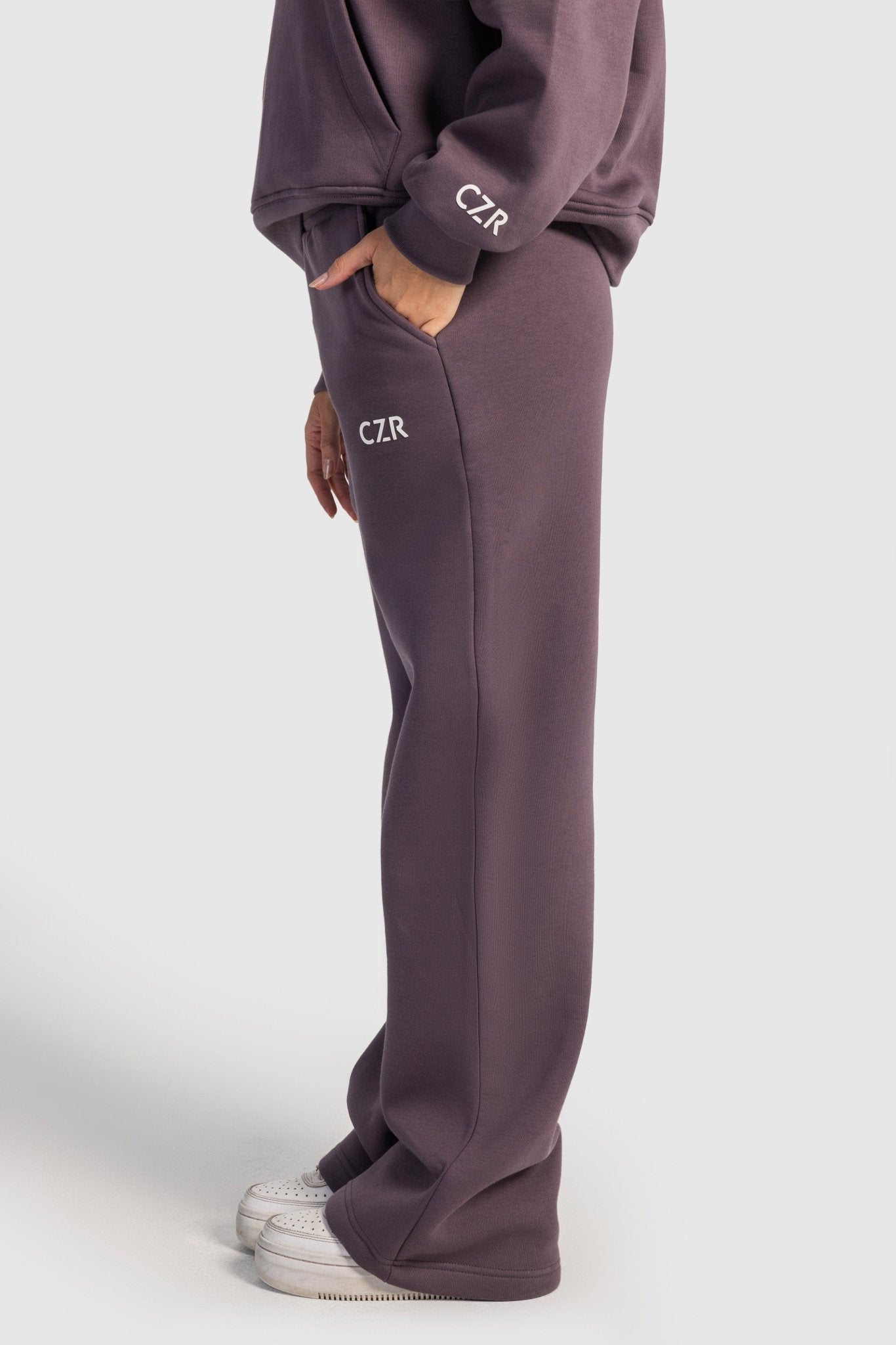 Wide-Leg Sweatpants In Dark Mauve Sweatpants CIZARO - Cizaro Jeans