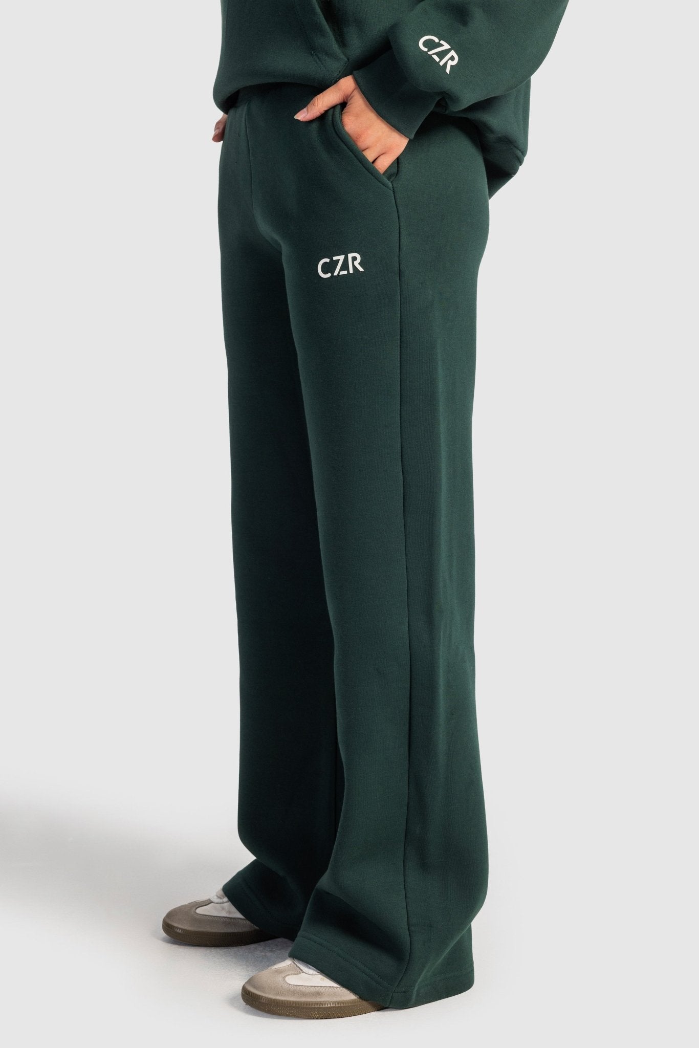 Wide-Leg Sweatpants In Midnight Green Sweatpants CIZARO - Cizaro Jeans