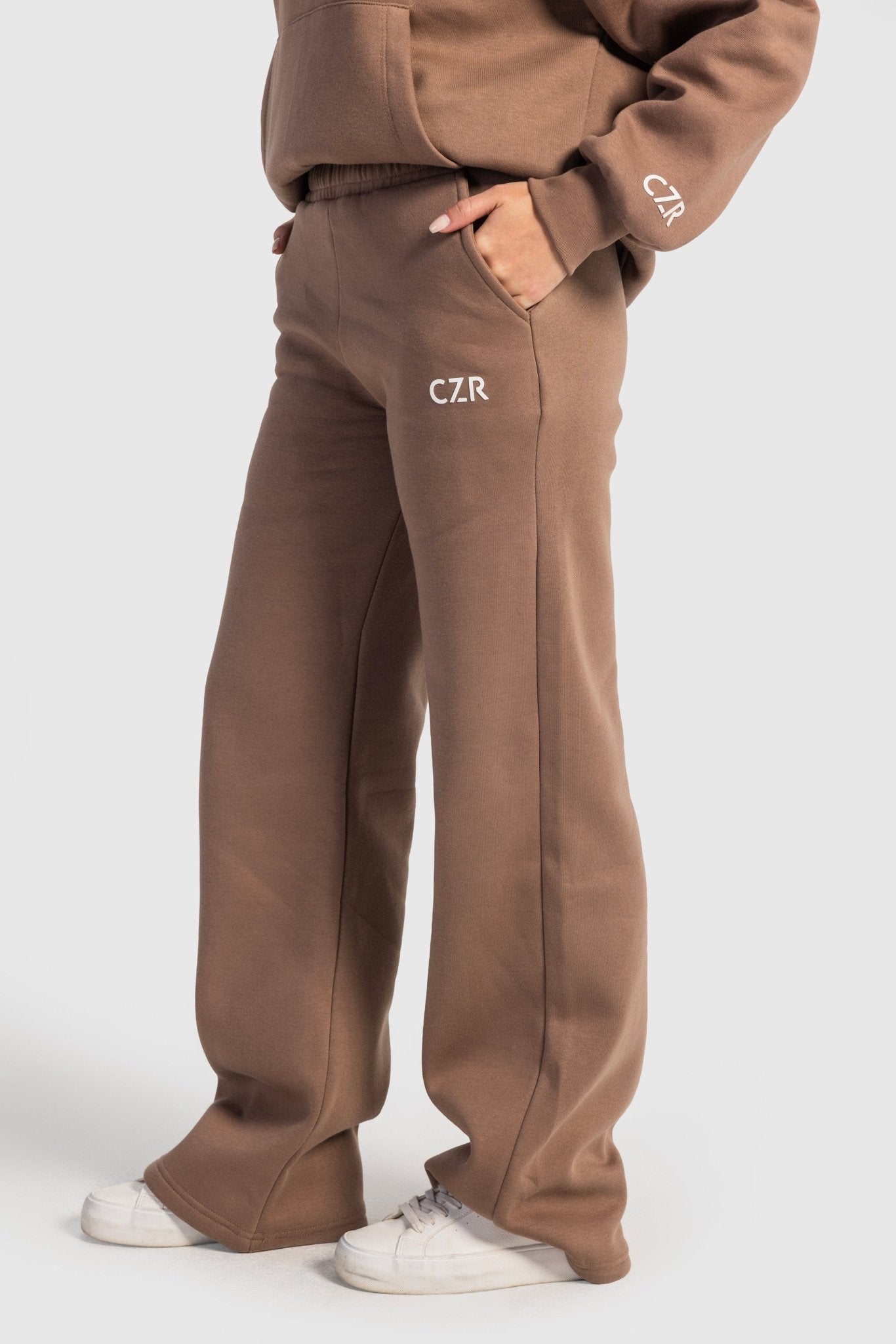 Wide-Leg Sweatpants In Stone Brown Sweatpants CIZARO - Cizaro Jeans