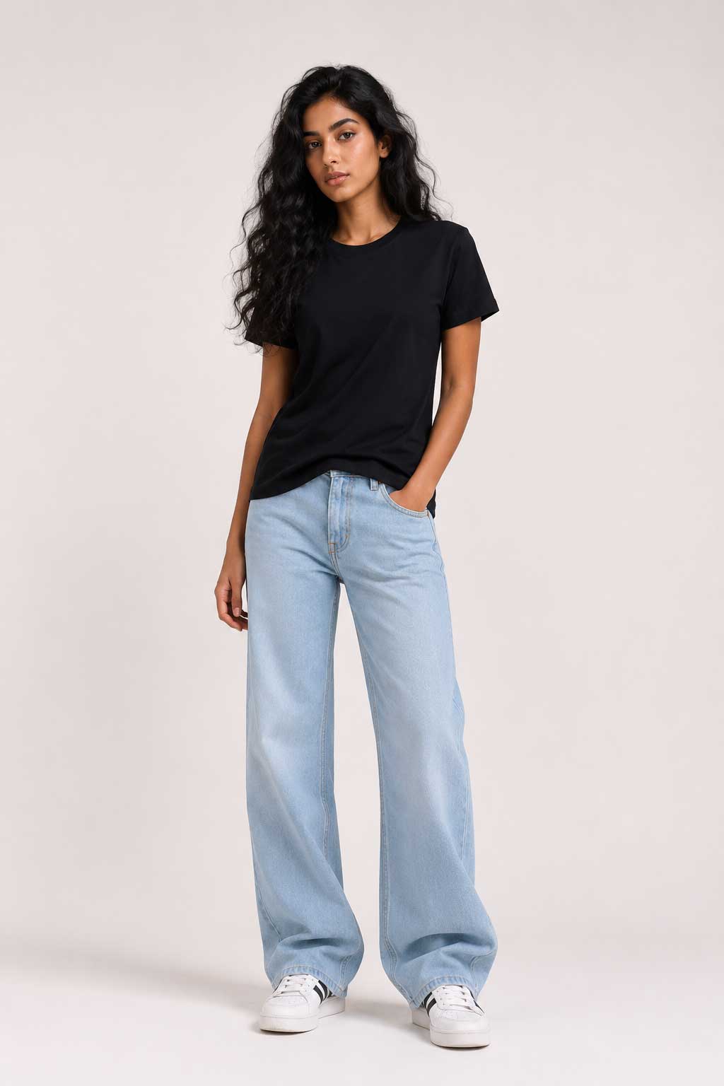 Slim Fit T-Shirt – Black T shirt CIZARO - Cizaro Jeans