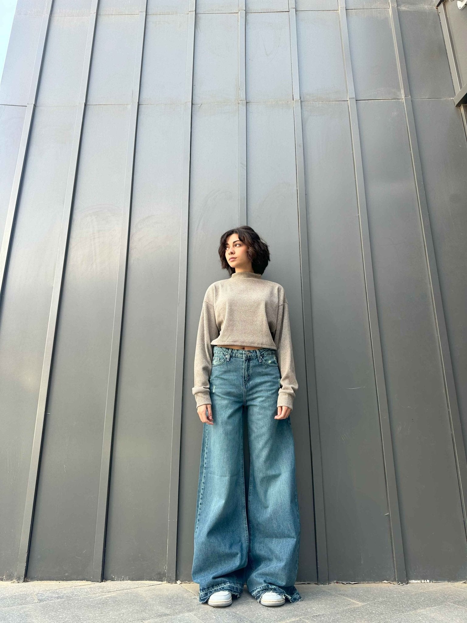Extreme Wide Leg - Mid Vintage Blue Green Raw Hems Jeans. Wide-Leg CIZARO - Cizaro Jeans