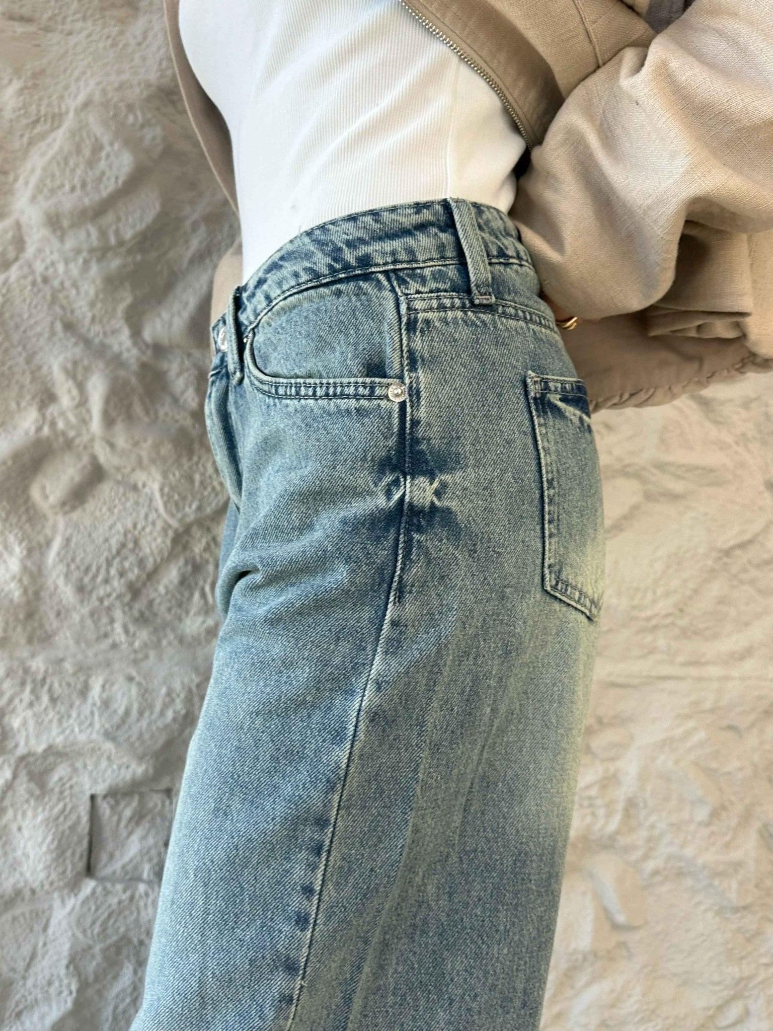 Wide Leg - Vintage Roll Ups Hems Jeans. Wide Leg CIZARO - Cizaro Jeans