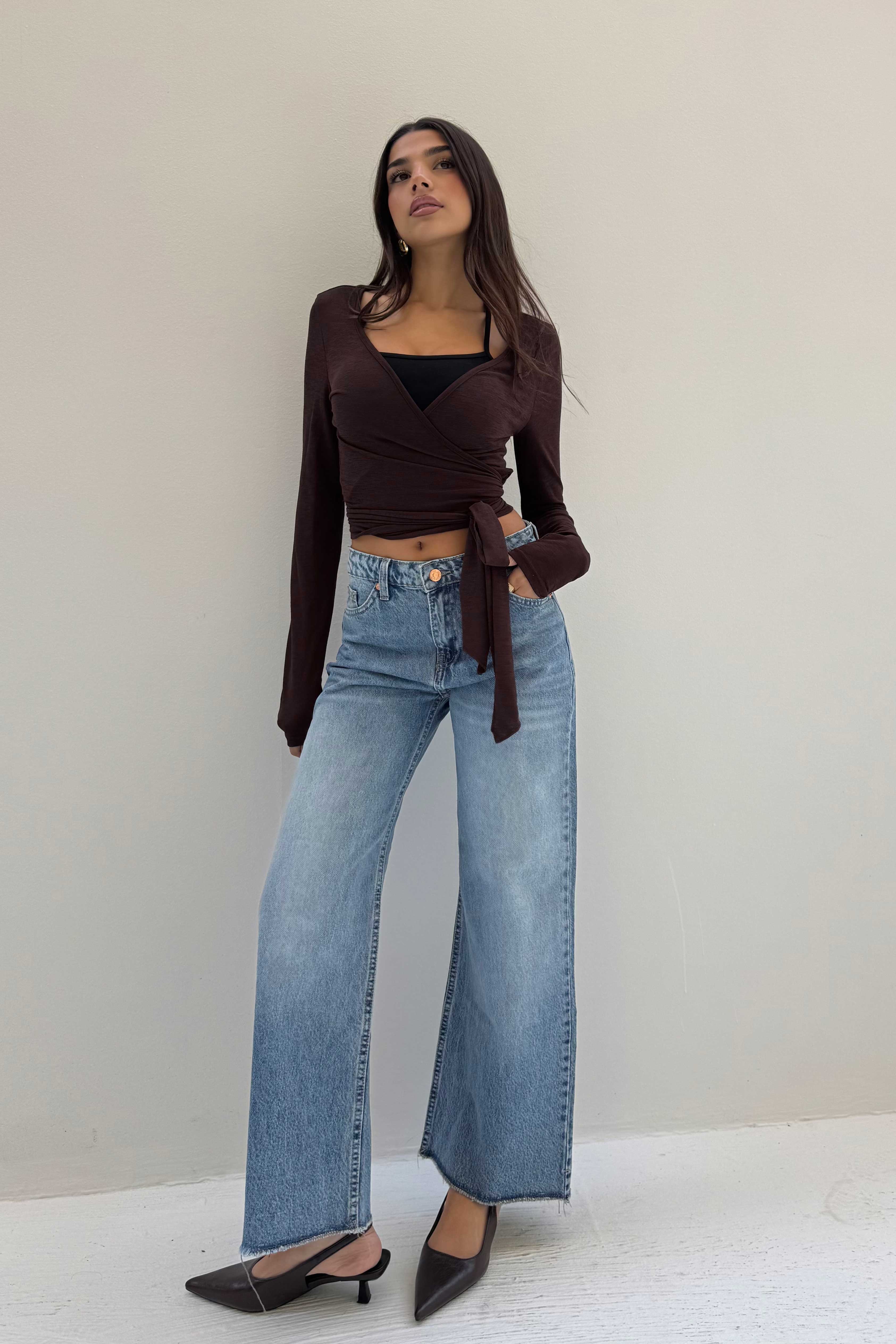 Wide-Leg – Mid-Waist Marine Blue Raw Hem Cropped Jeans Wide leg CIZARO - Cizaro Jeans