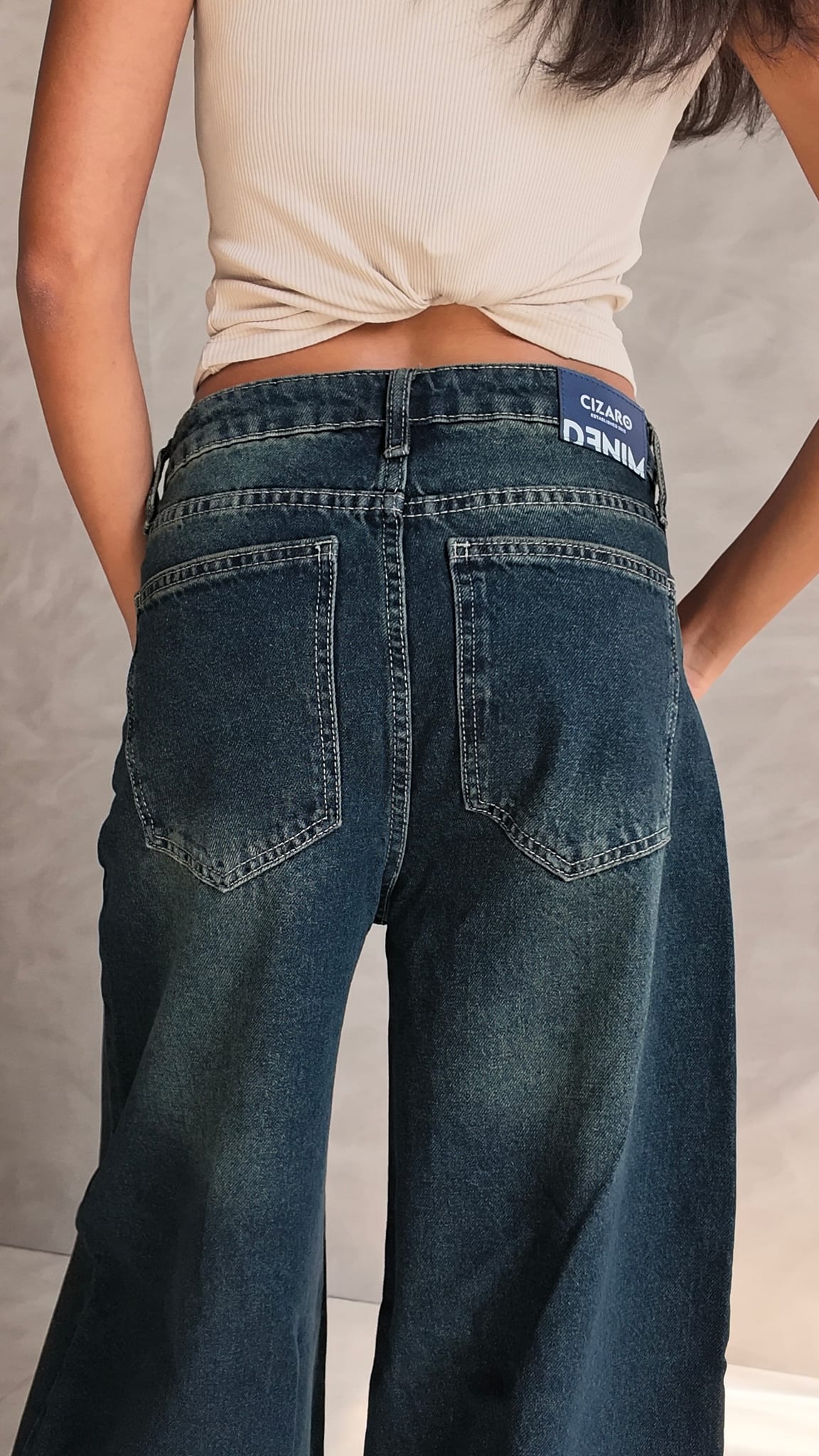Baggy Barrel High waist Deep vintage blue jeans