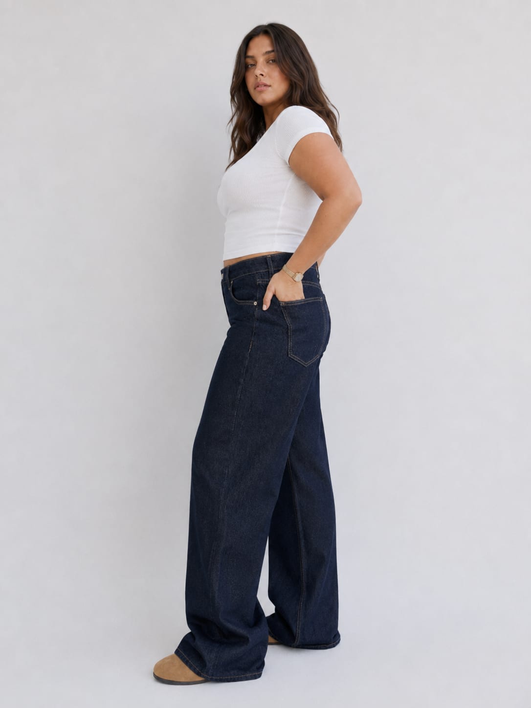 Curvy Baggy – High-Waist Raw Denim Jeans