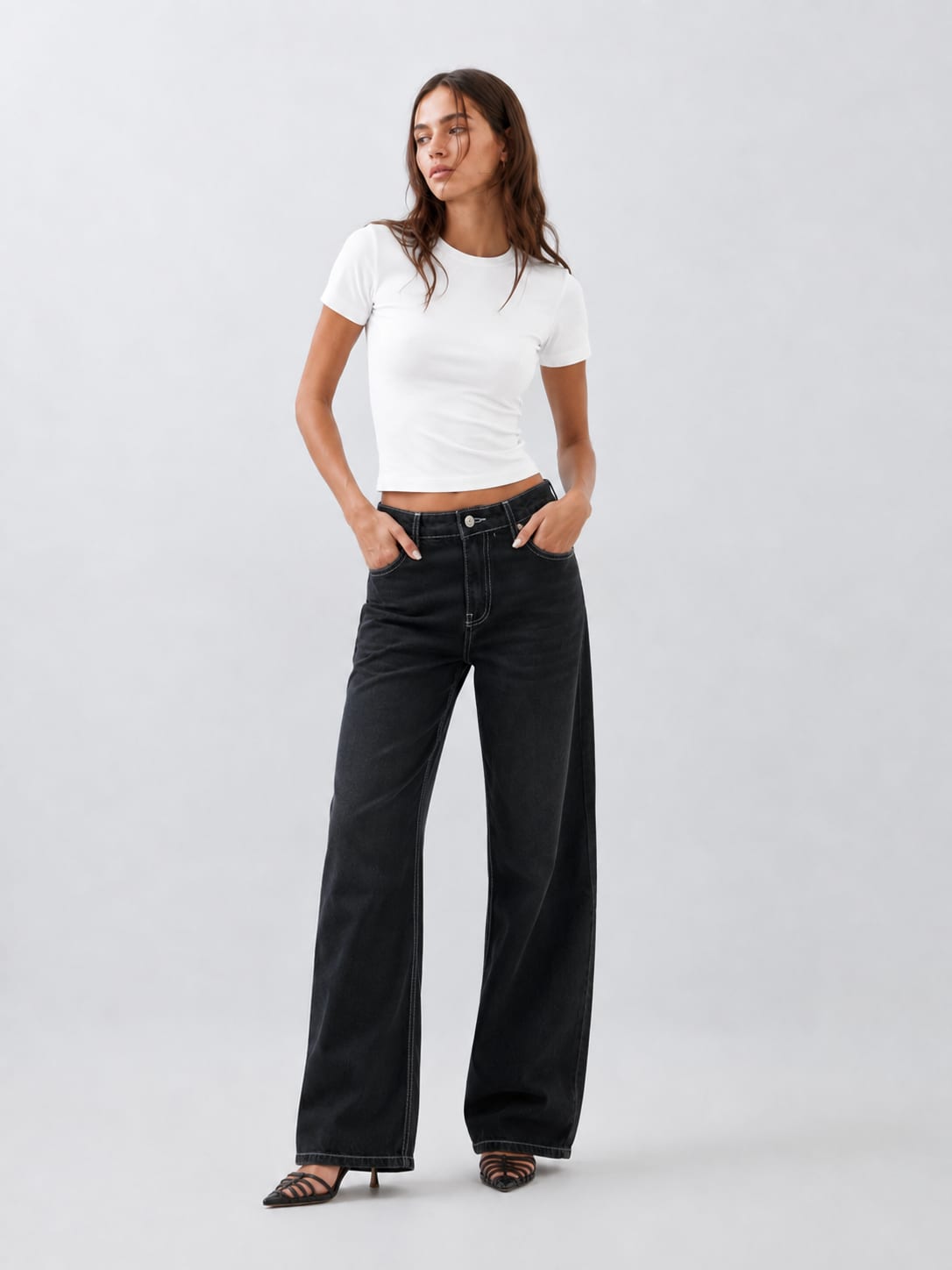 Baggy Mid-Waist Washed Black Jeans