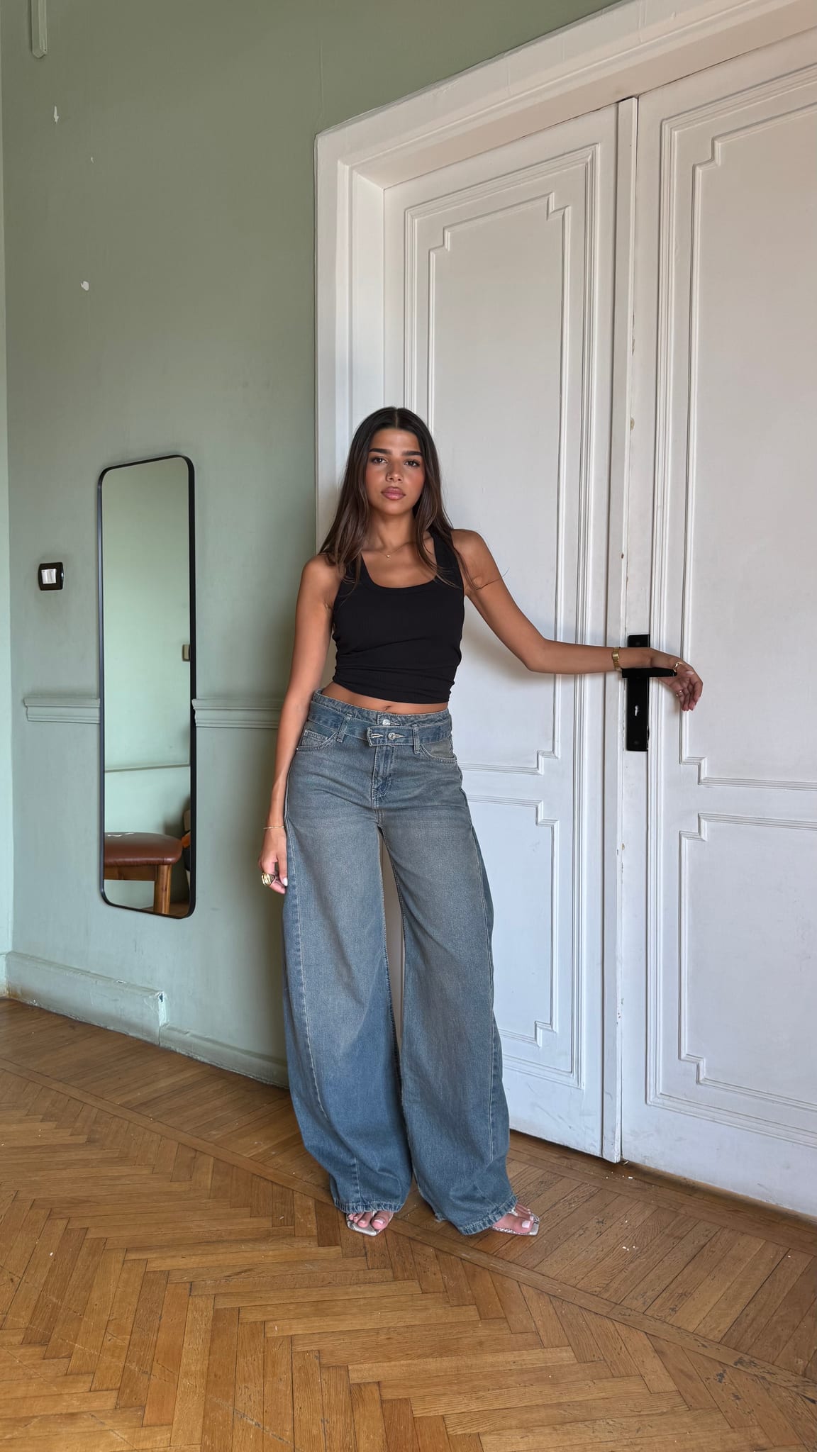 Baggy Low-Waist Washed Grey Jeans