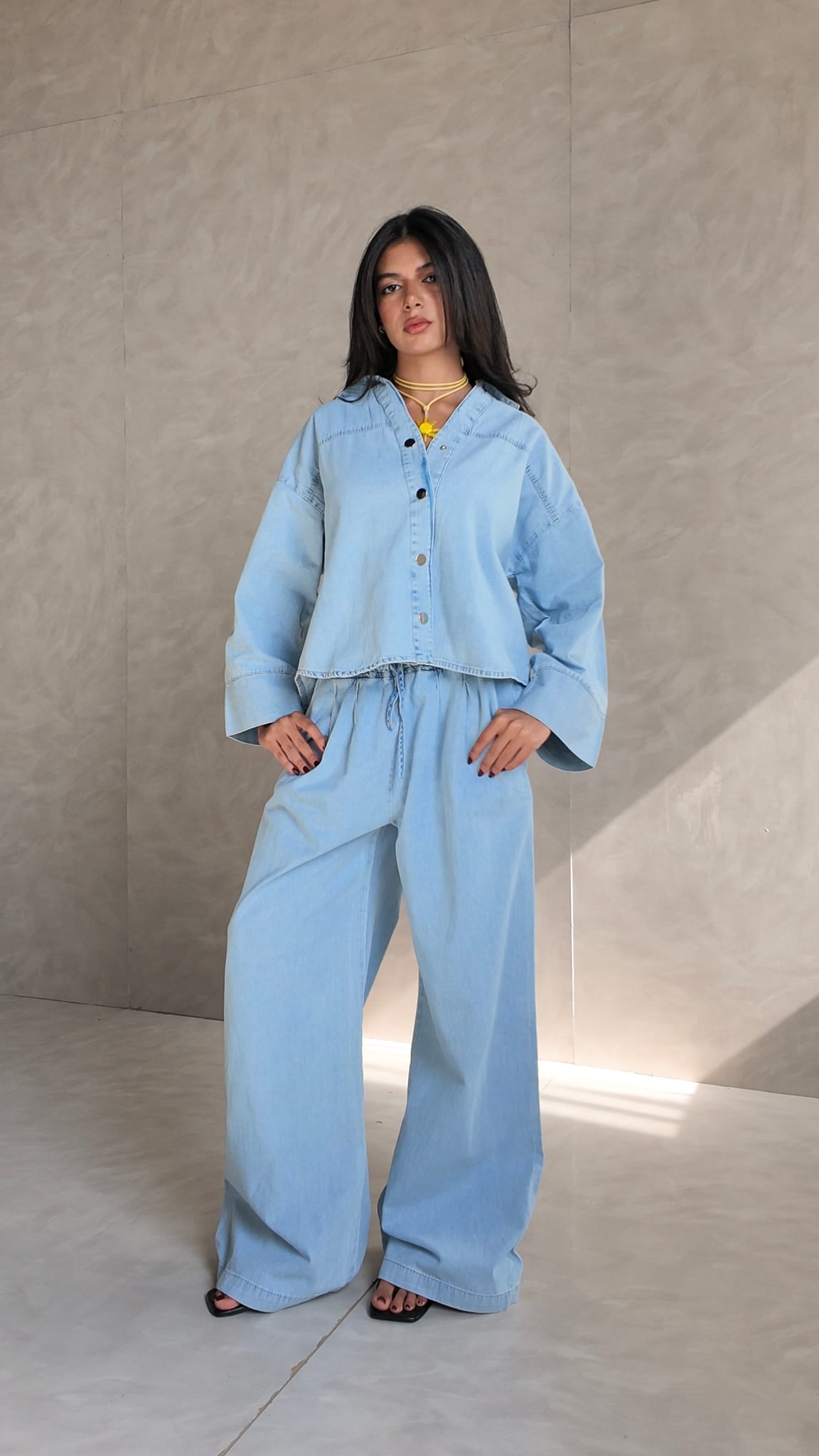 Cropped Lightweight Denim Blouse