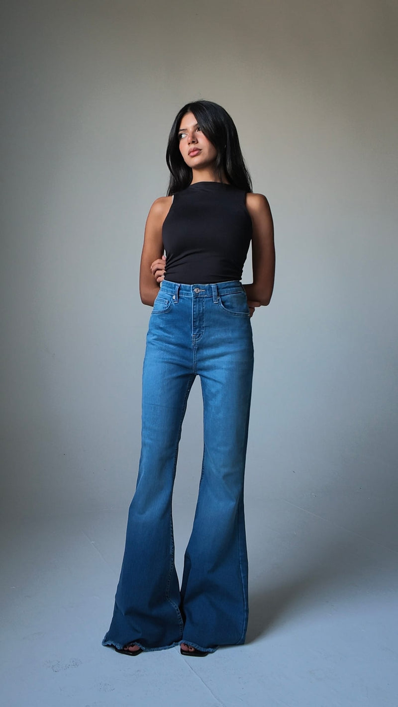 Exaggerated Flare High-Waist Cool Navy Blue Jeans Exaggerated Flare CIZARO - Cizaro Jeans