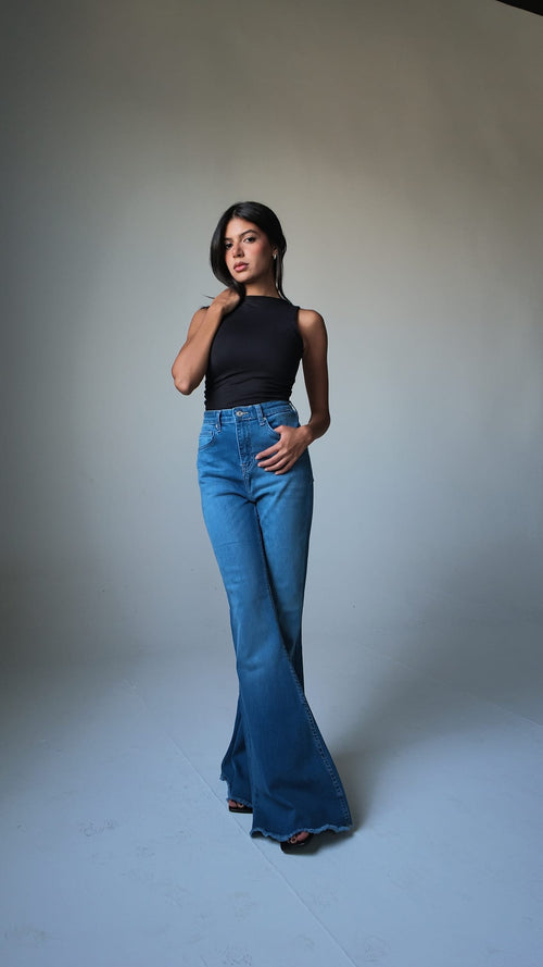 Exaggerated Flare – High-Waist Cool Navy Blue Jeans Exaggerated Flare CIZARO - Cizaro Jeans