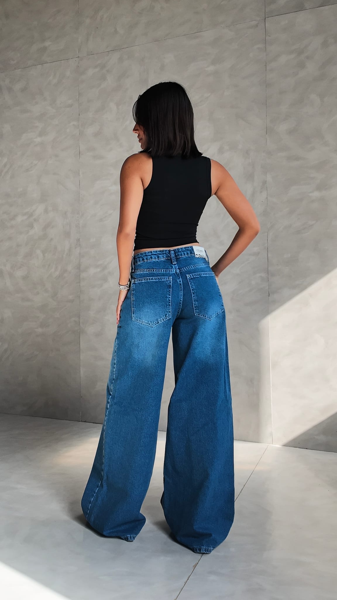 Loose Baggy Mid rise Ocean blue jeans